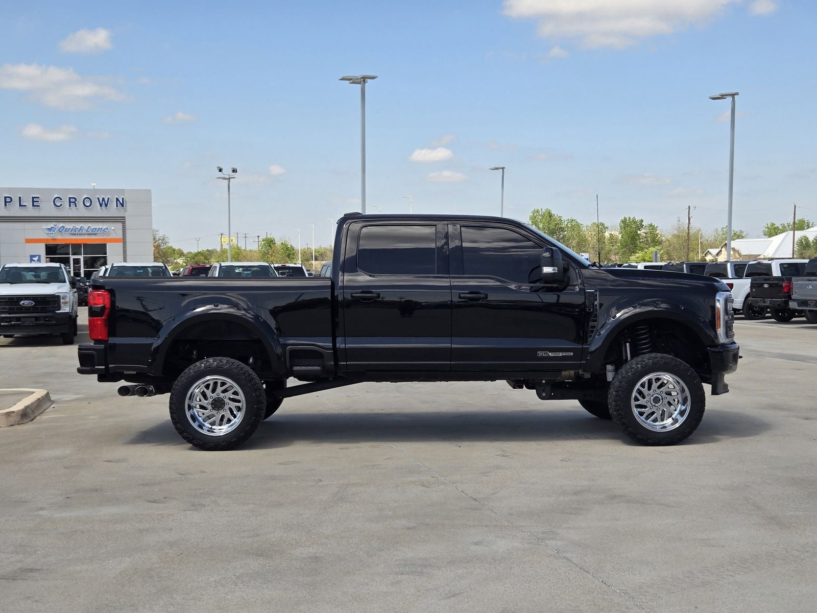 2023 Ford F-250SD Lariat
