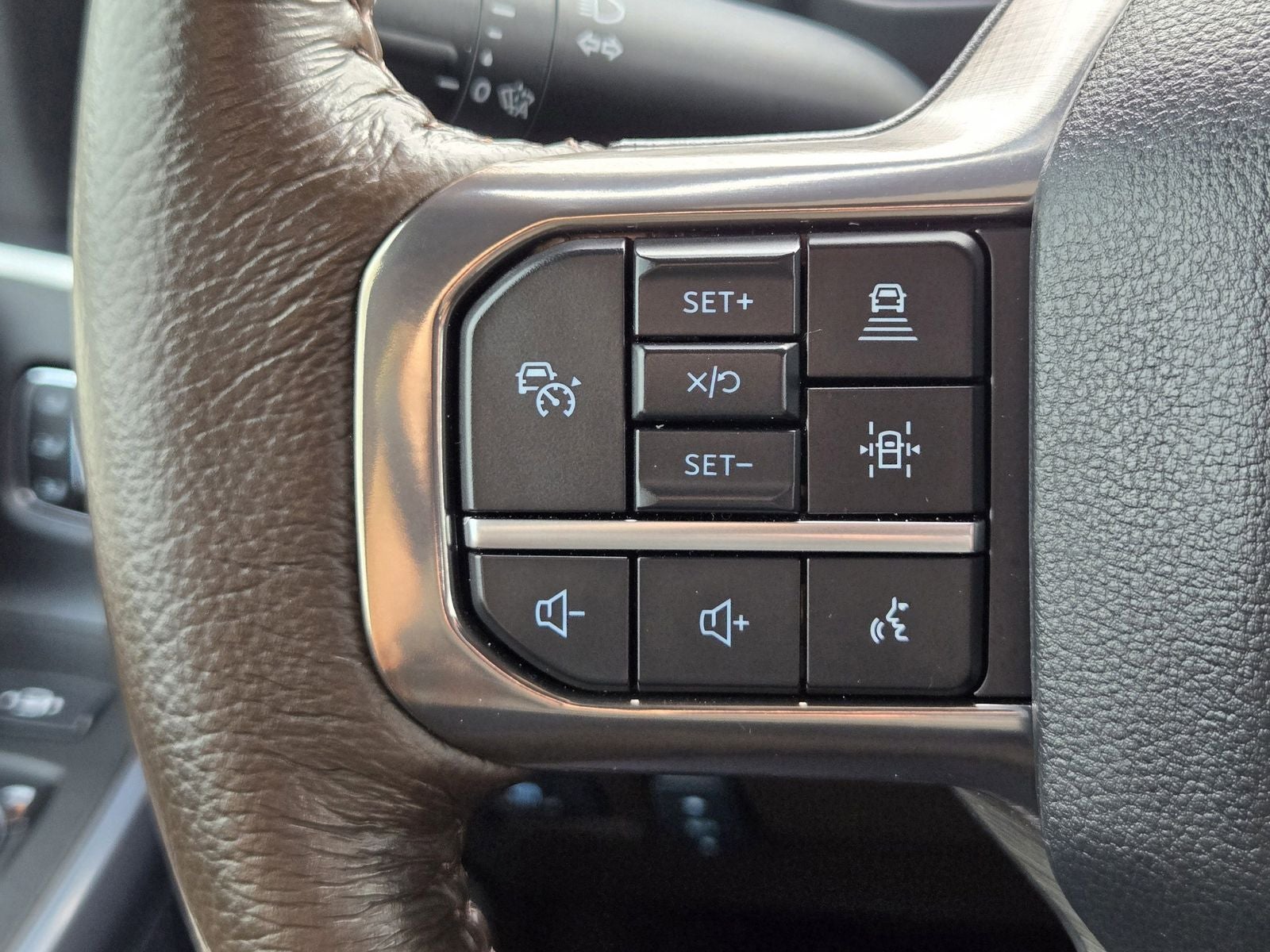 2025 Ford F-350SD King Ranch DRW