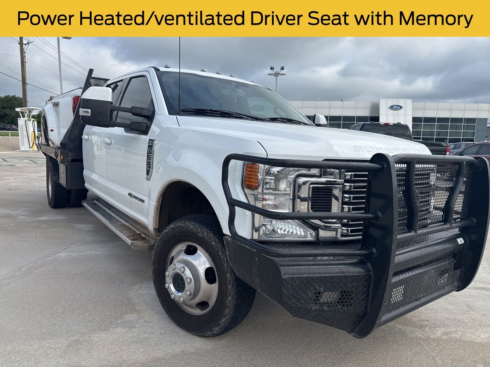 2022 Ford F-350 Lariat 4x4 Crew Cab 8' Box DRW's photo