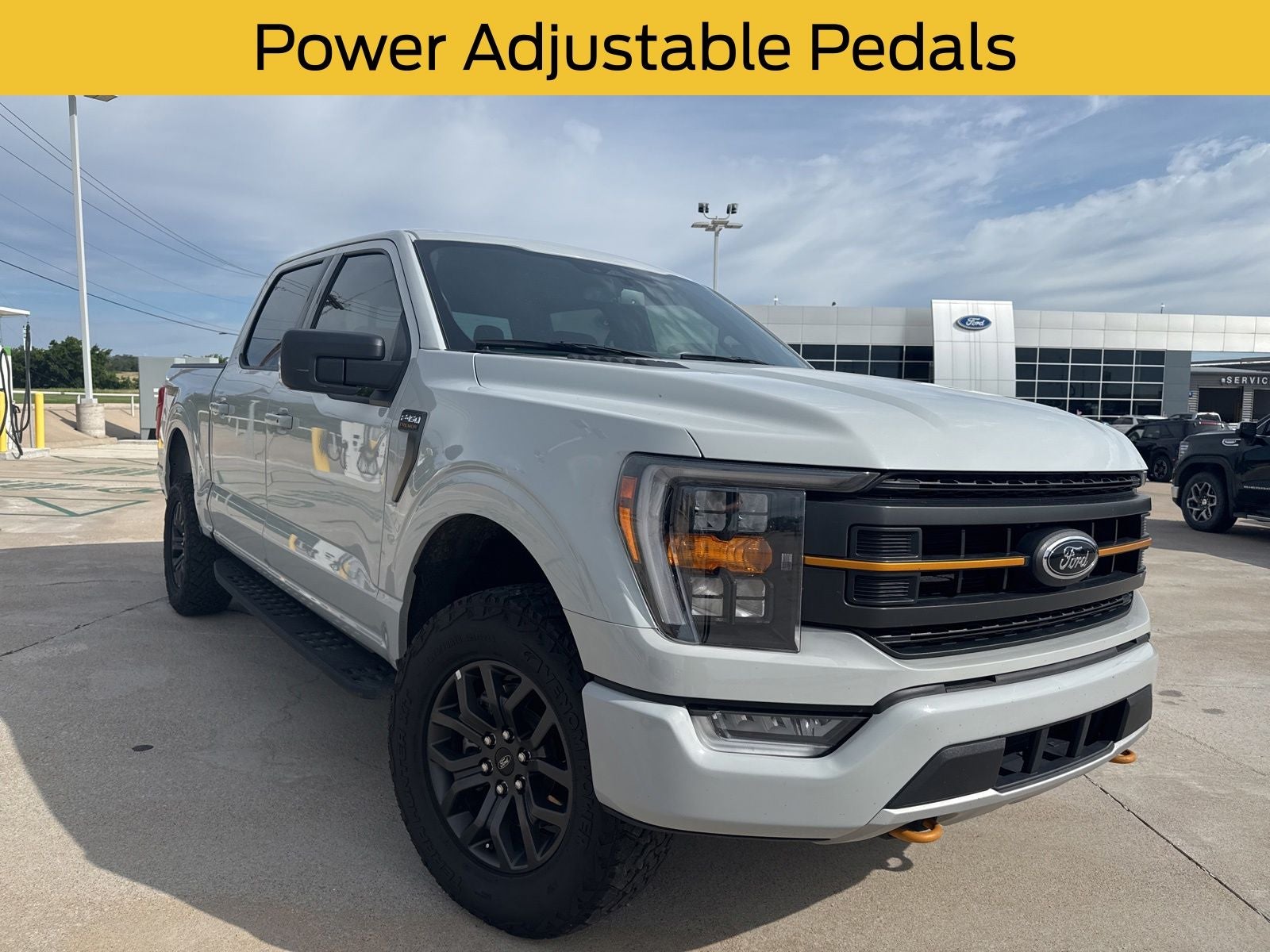 2023 Ford F-150 Tremor 4x4 SuperCrew 5-1/2 Box's photo
