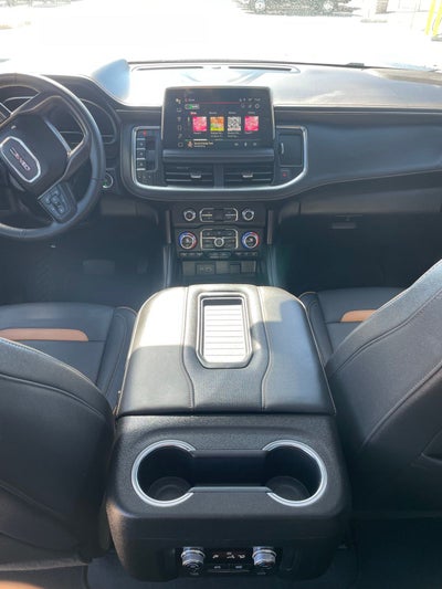 2023 GMC Yukon XL AT4