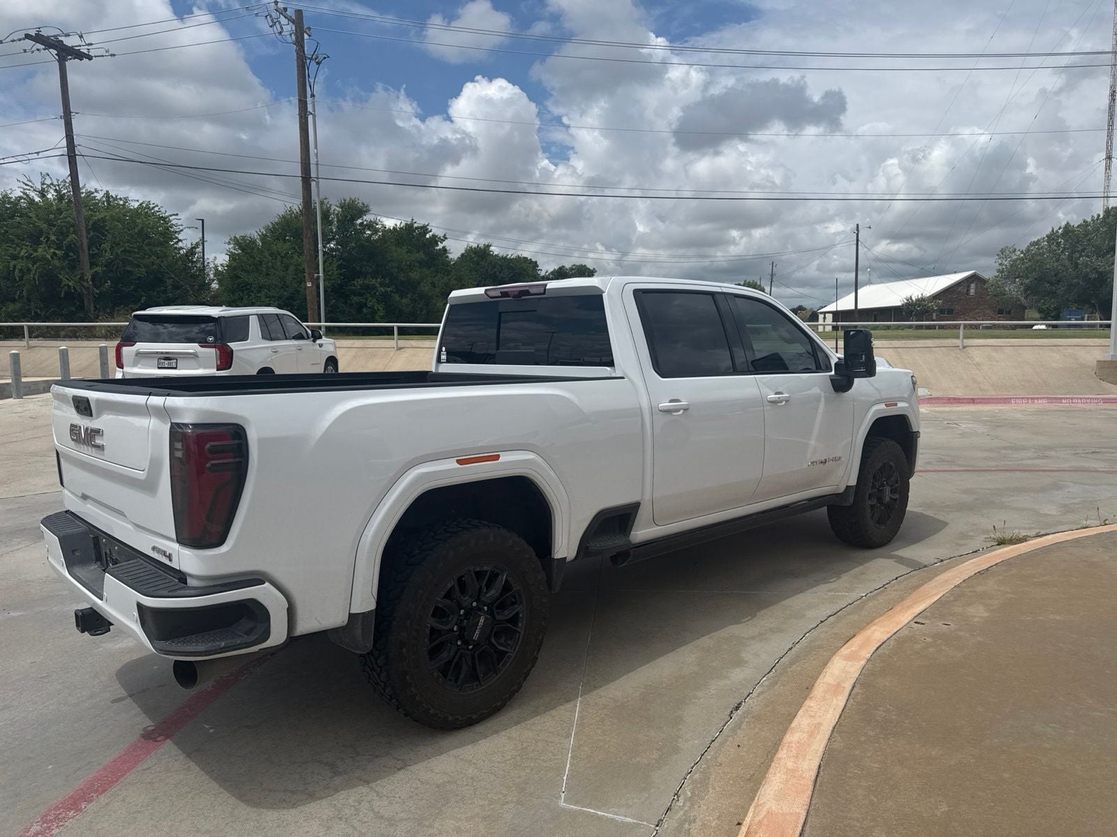 2024 GMC Sierra 2500HD AT4