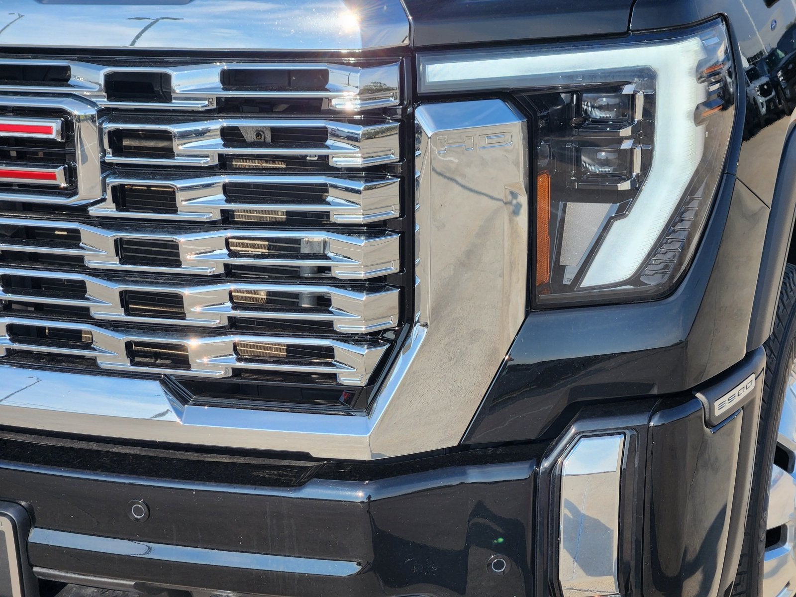 2024 GMC Sierra 3500HD Denali