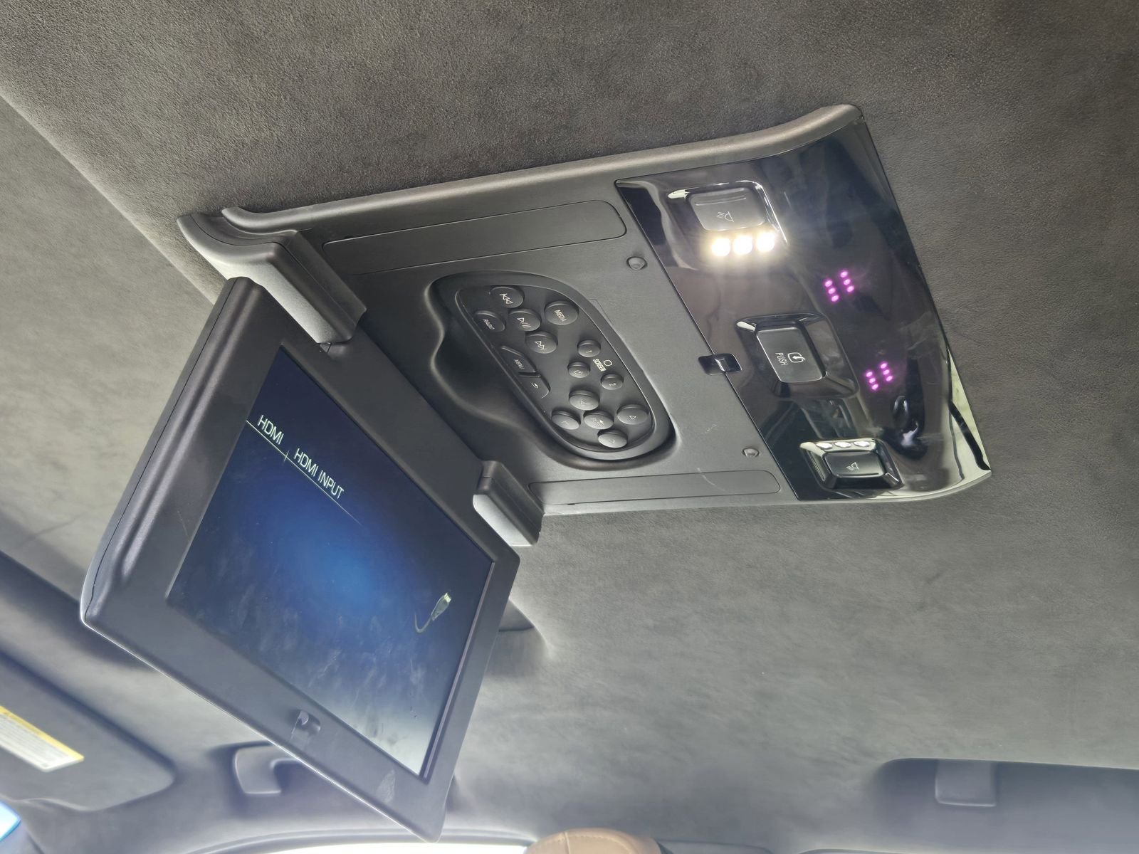 2018 Cadillac Escalade Platinum Edition