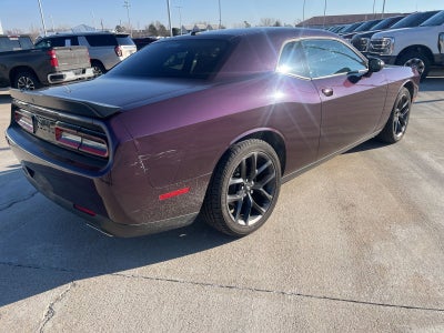 2022 Dodge Challenger SXT