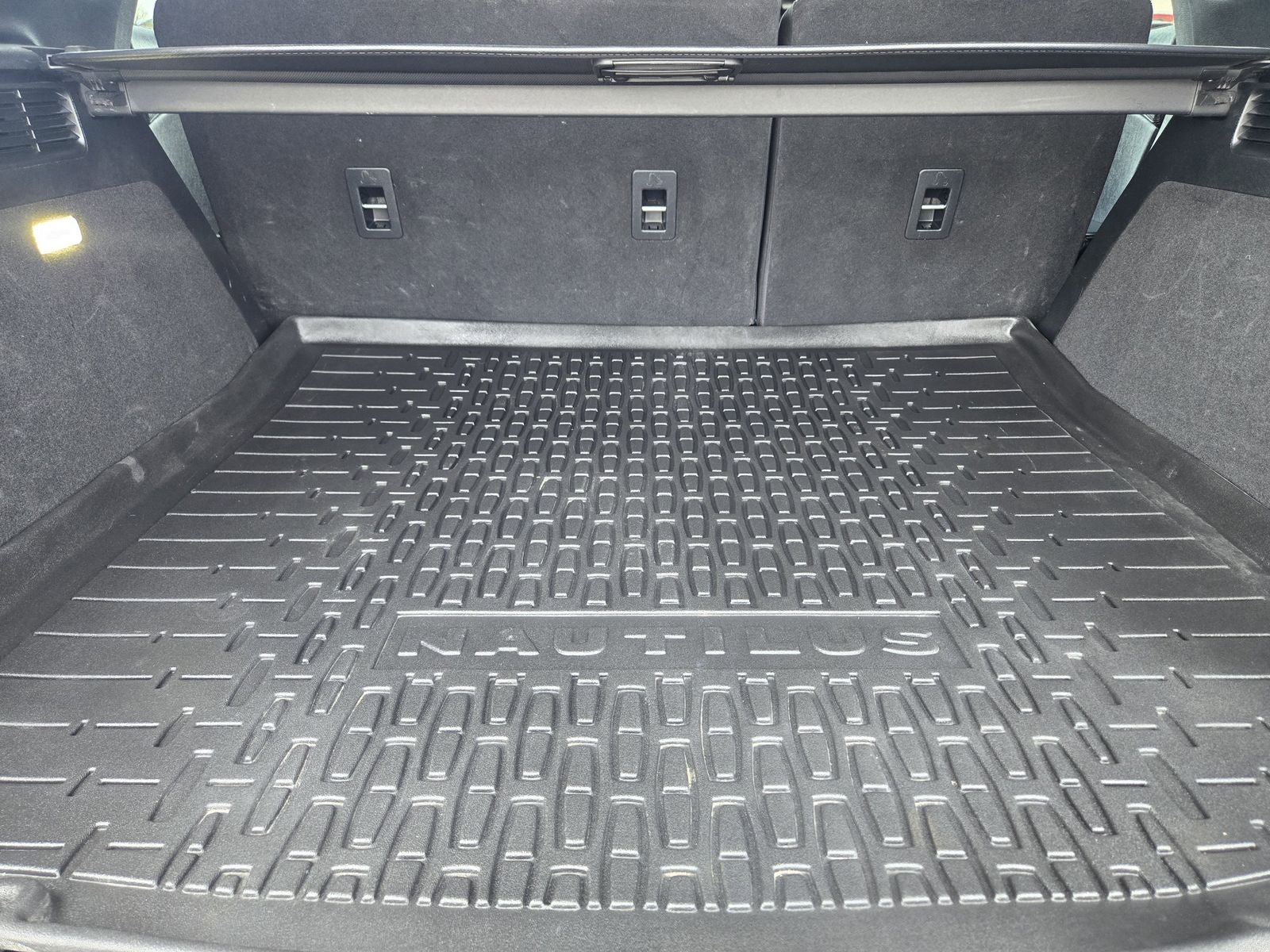 2020 Lincoln Nautilus Standard