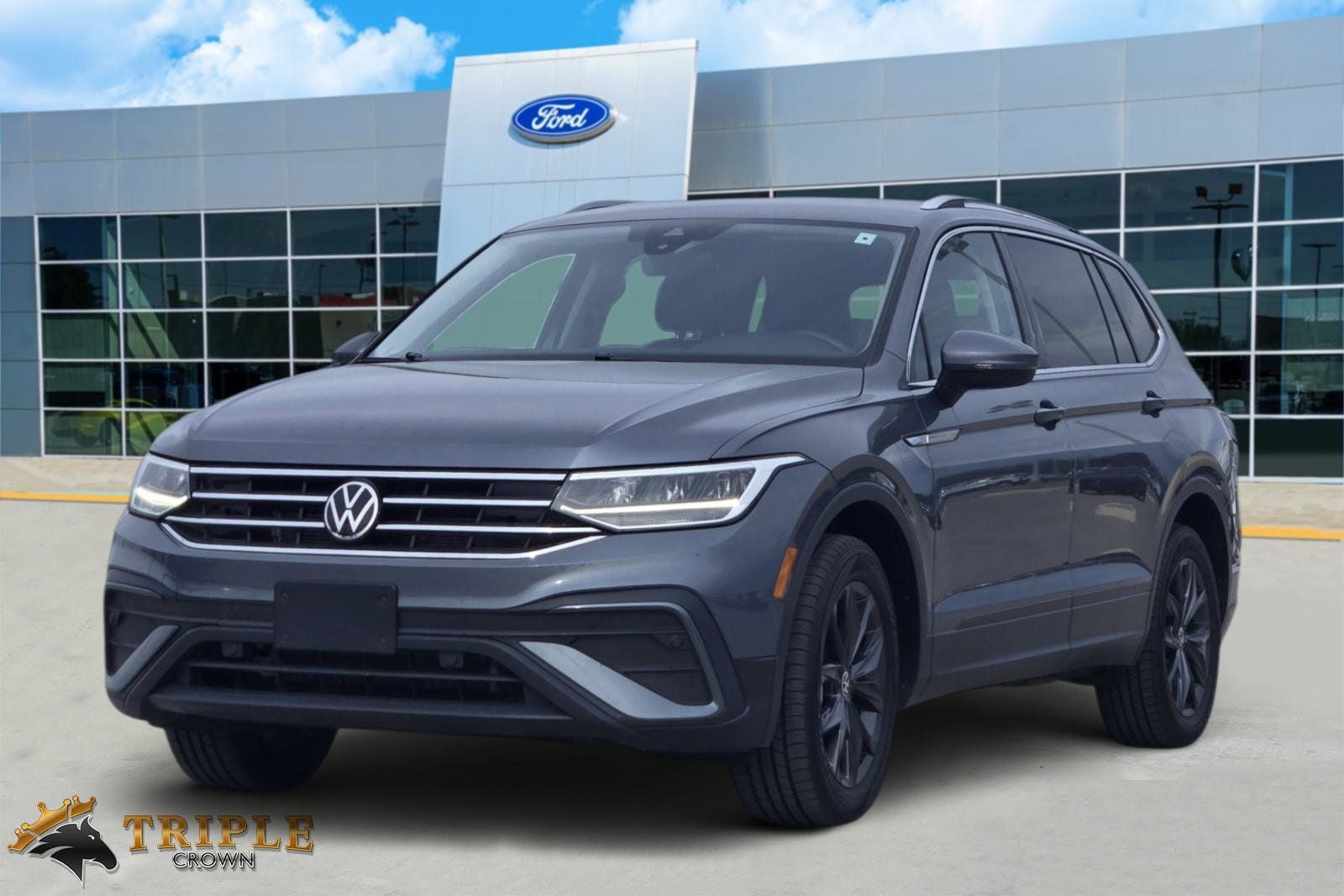 Used 2024 Volkswagen Tiguan SE with VIN 3VV3B7AX5RM043742 for sale in Stephenville, TX