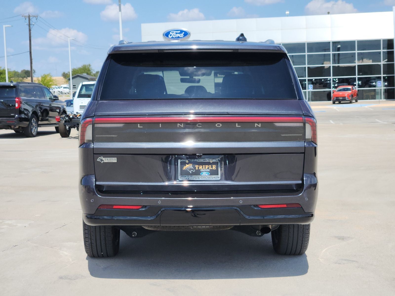 2025 Lincoln Navigator L Reserve