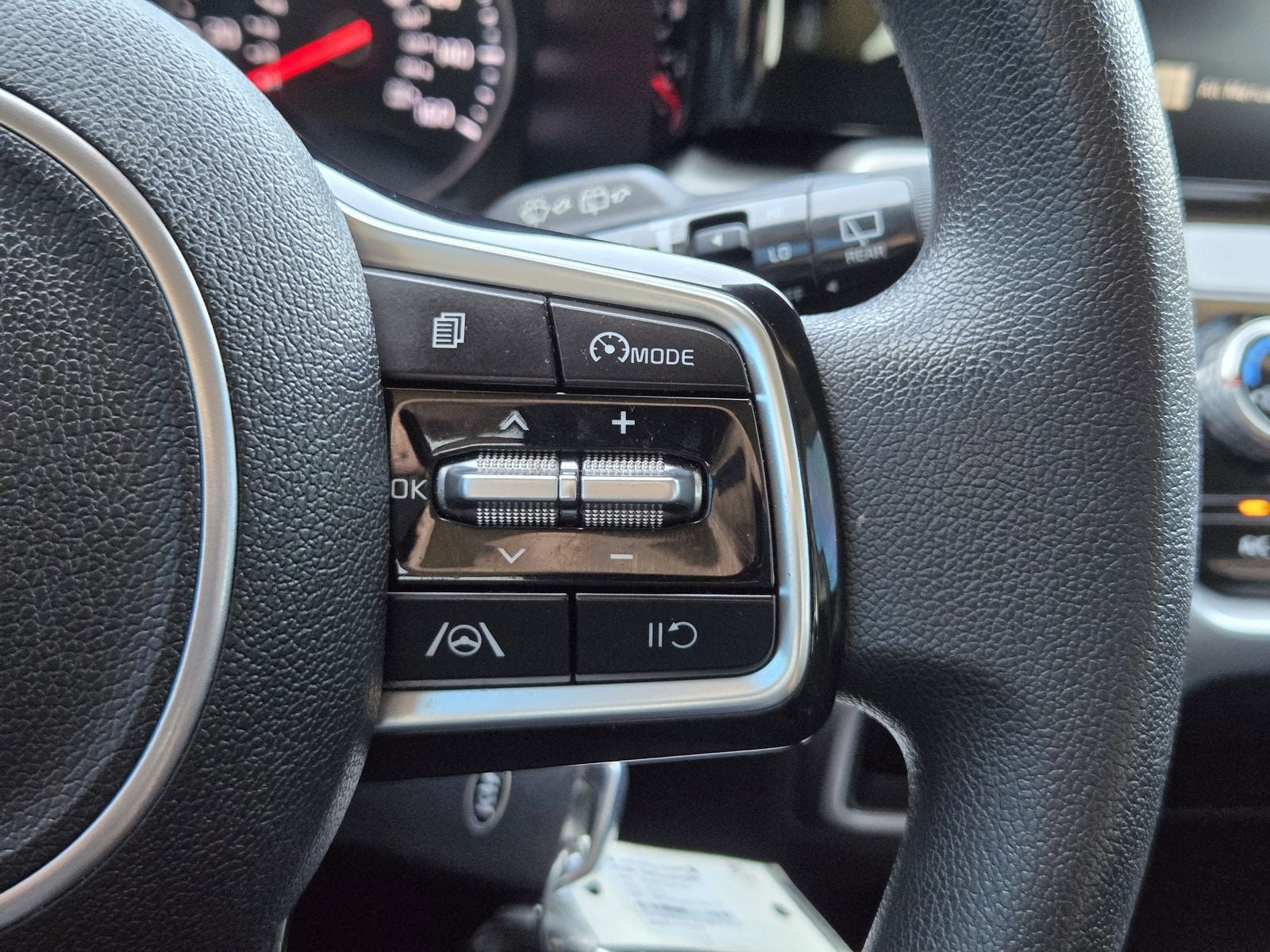 2021 Kia Sorento LX
