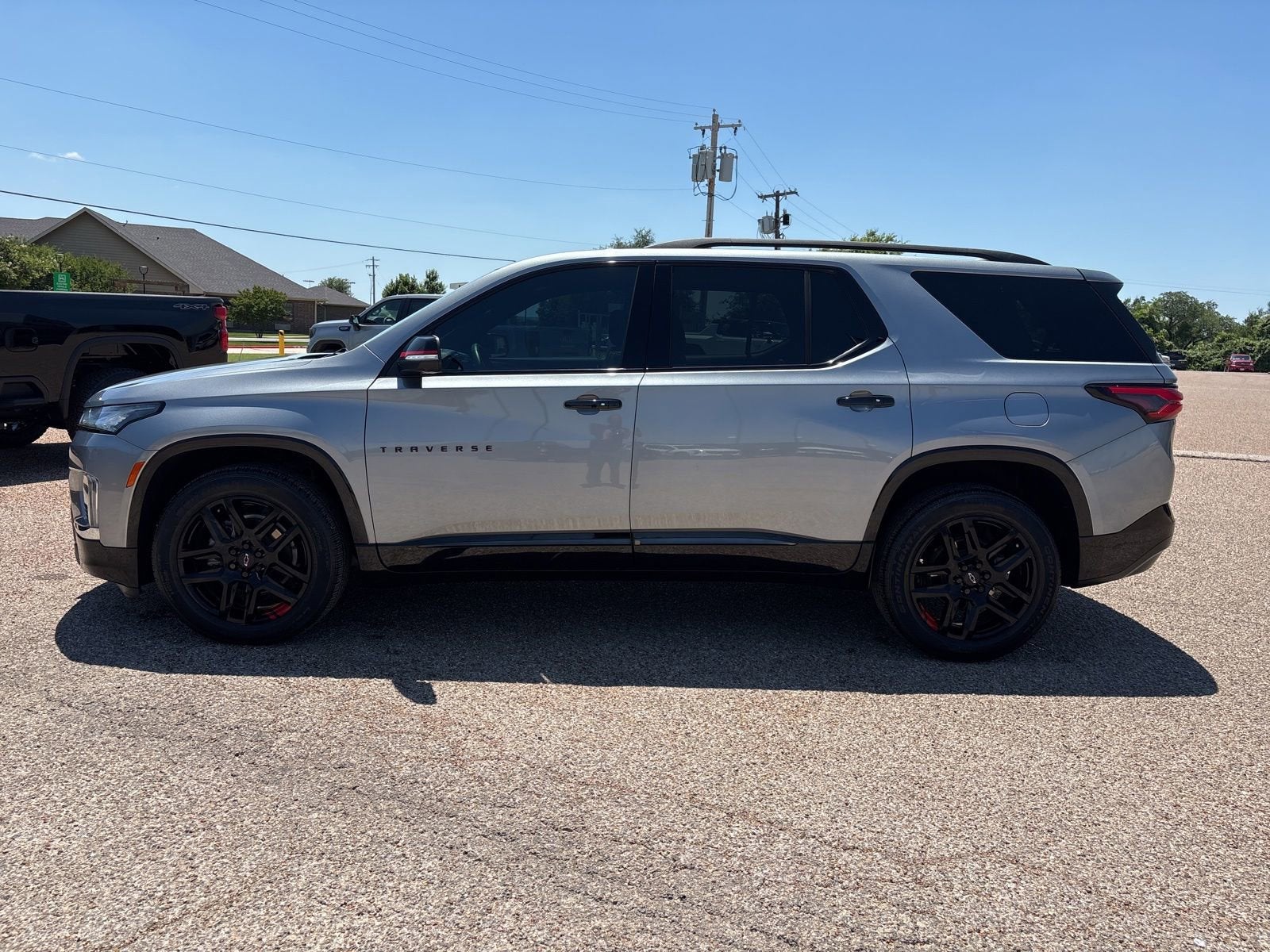 2023 Chevrolet Traverse Premier