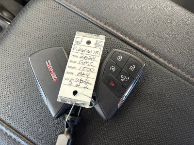 2024 GMC Sierra 1500 AT4