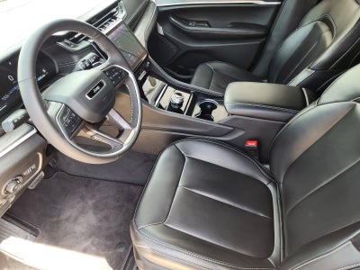 2025 Jeep Grand Cherokee Limited 4x2