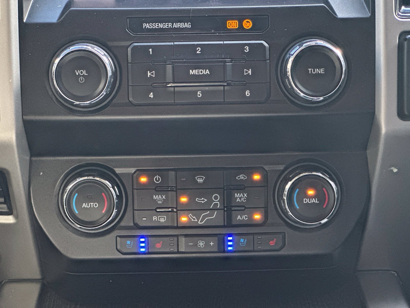 2020 Ford F-250 LARIAT