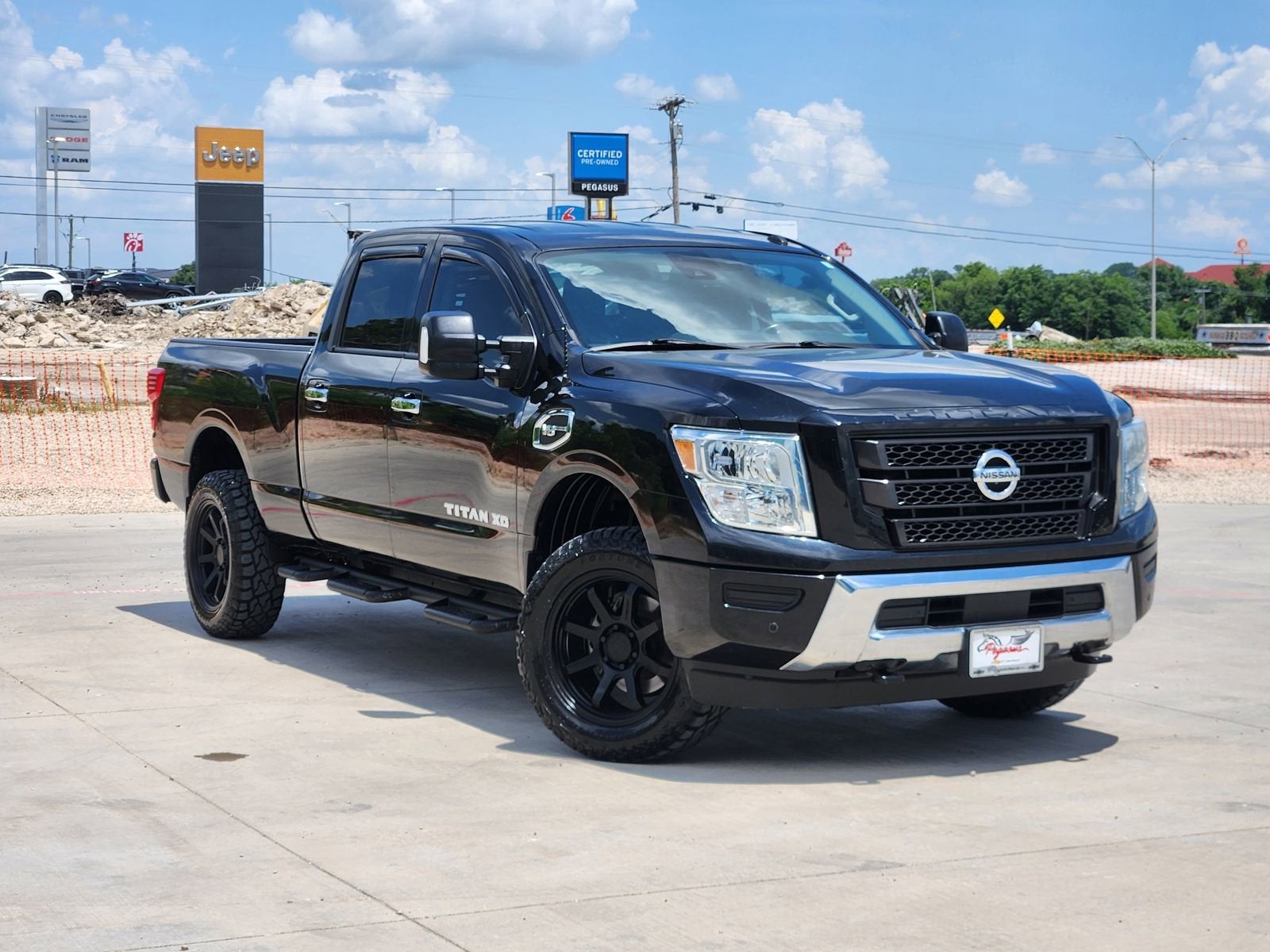 2021 Nissan TITAN XD Crew Cab SV 4x4