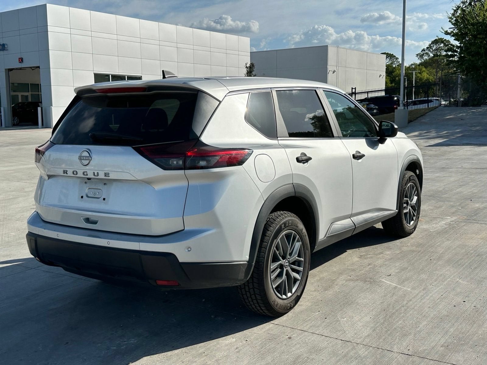 2024 Nissan Rogue S