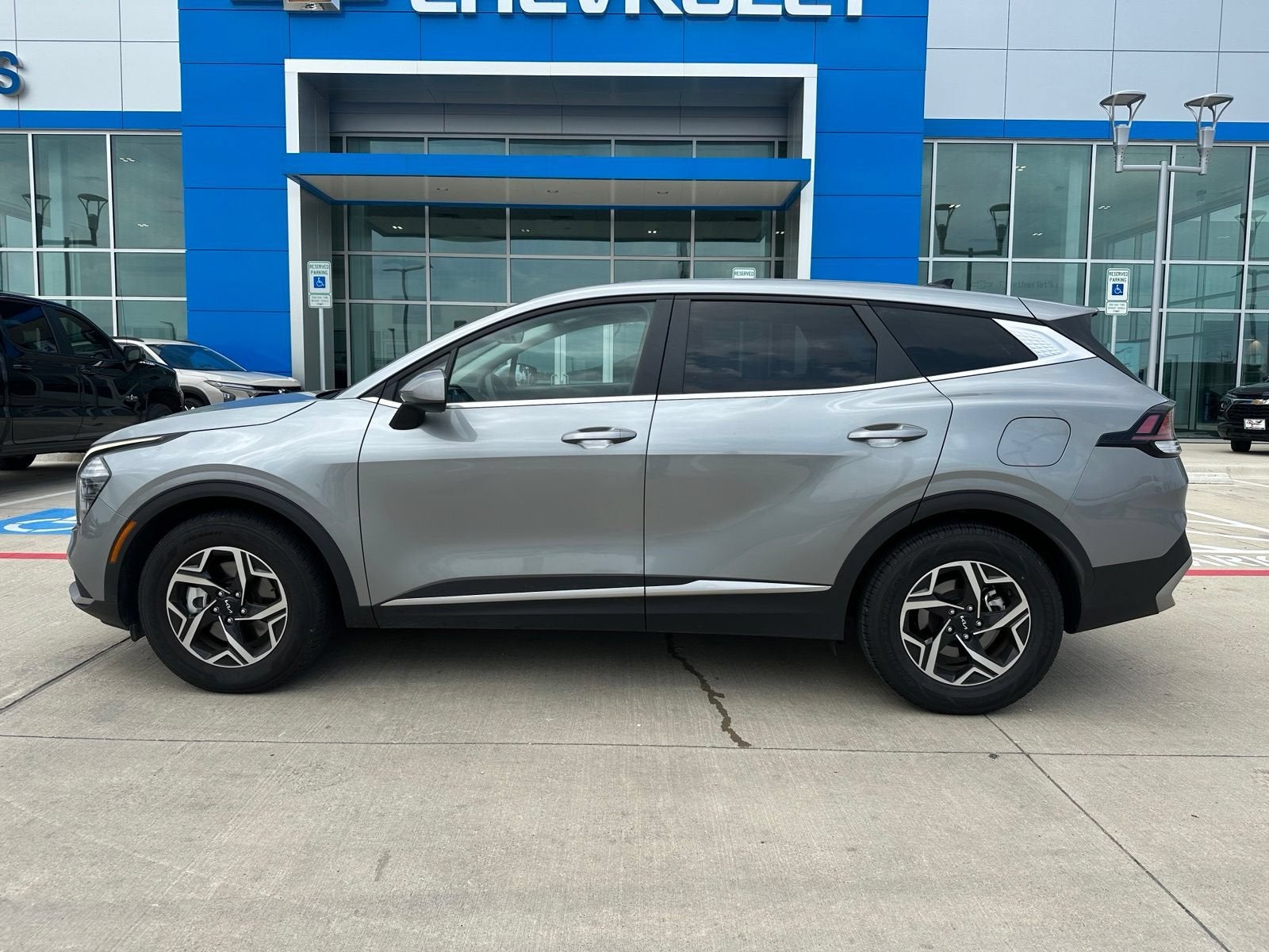 2024 Kia Sportage LX