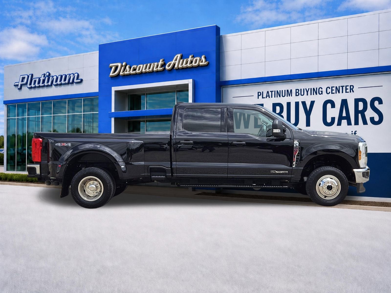 2025 Ford F-350 XLT