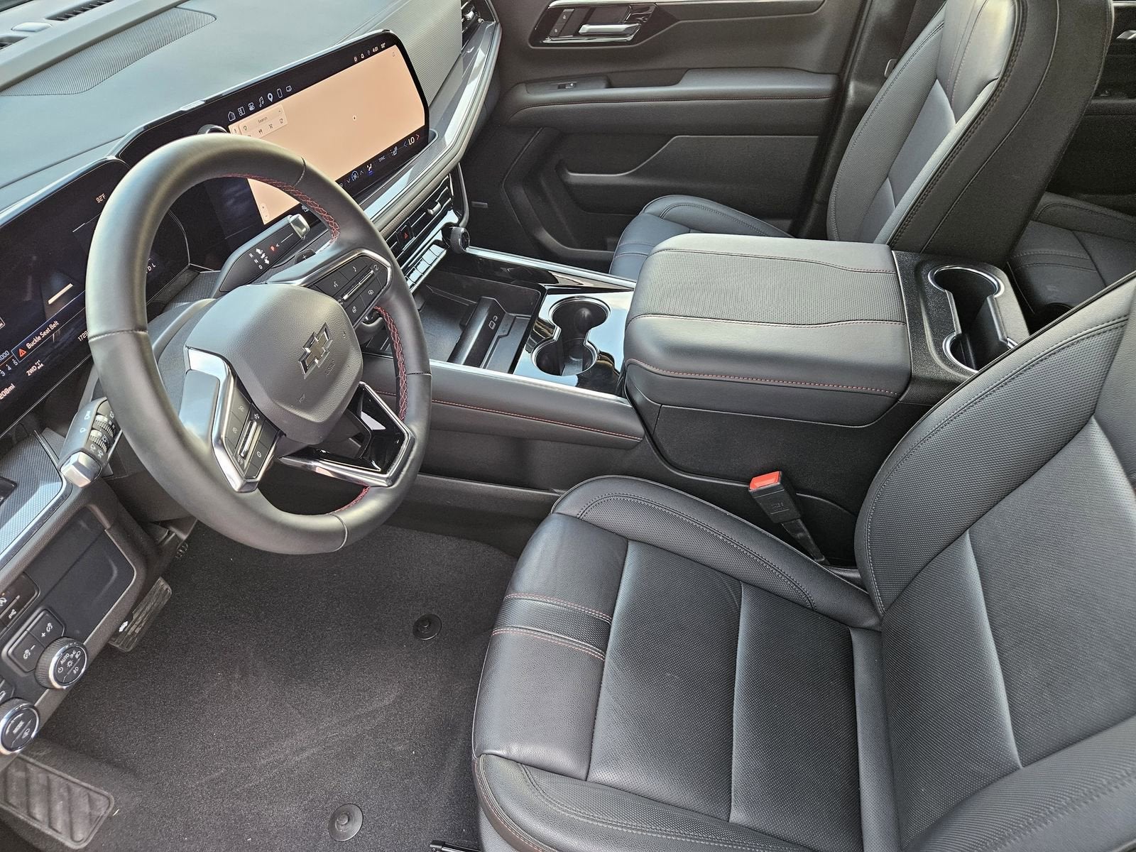 2025 Chevrolet Tahoe RST