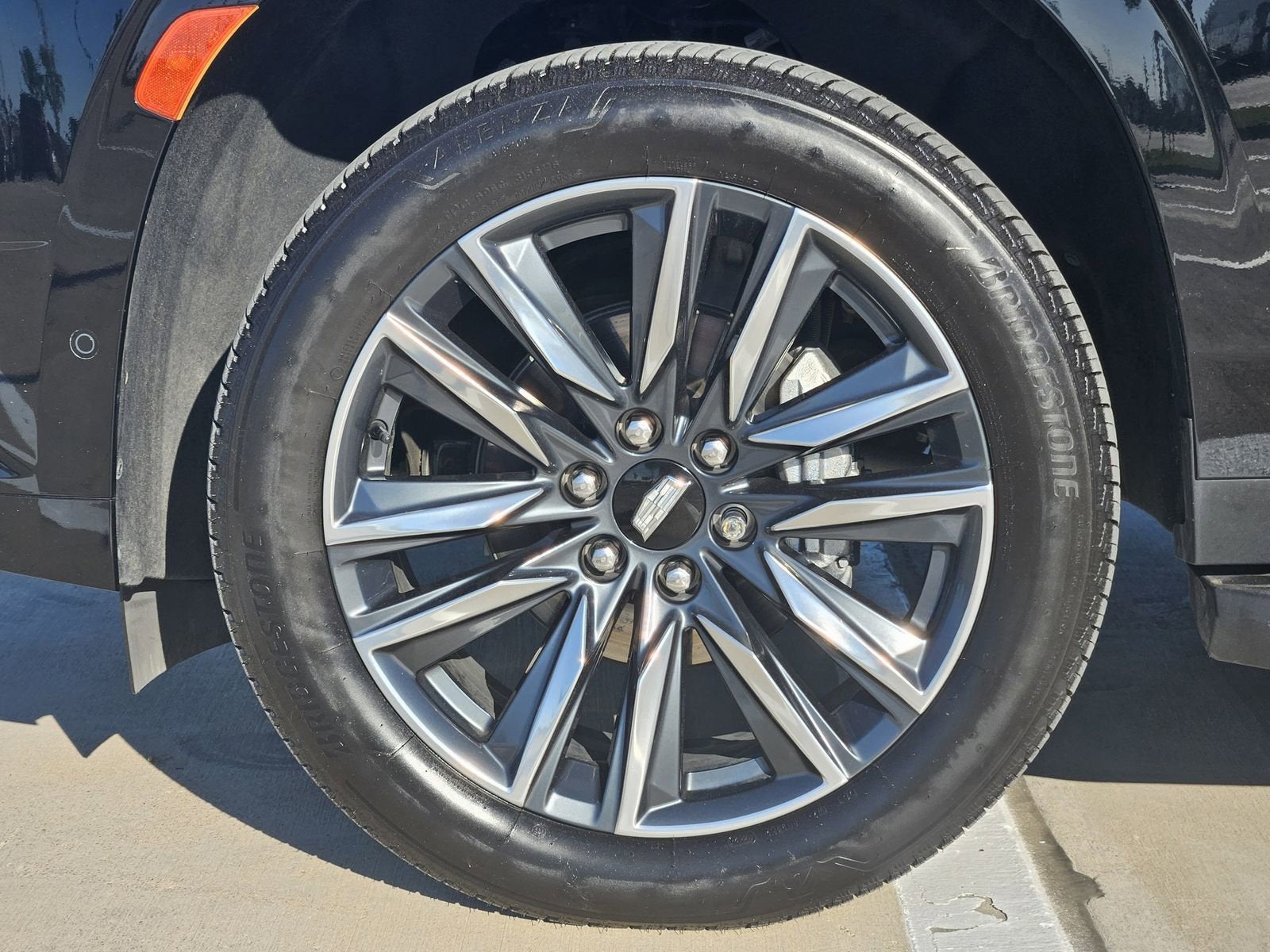 2022 Cadillac Escalade Sport