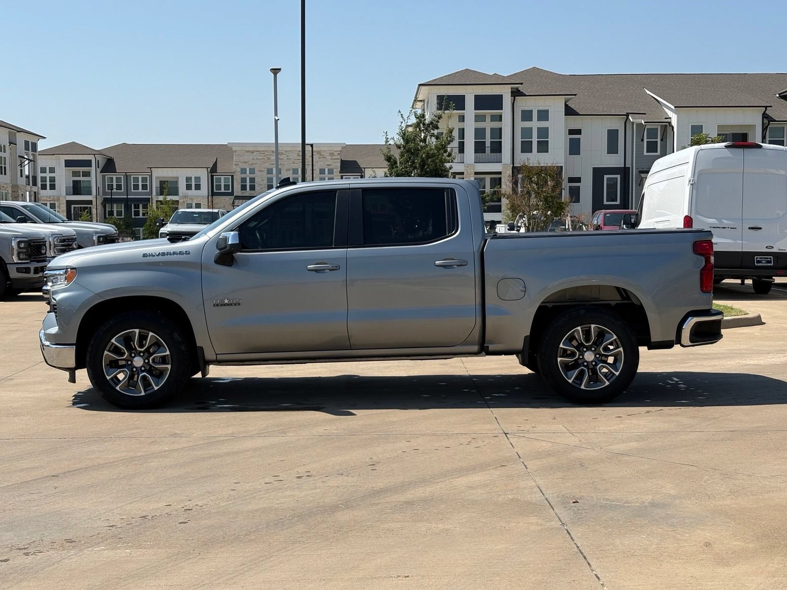 2025 Chevrolet Silverado 1500 LT