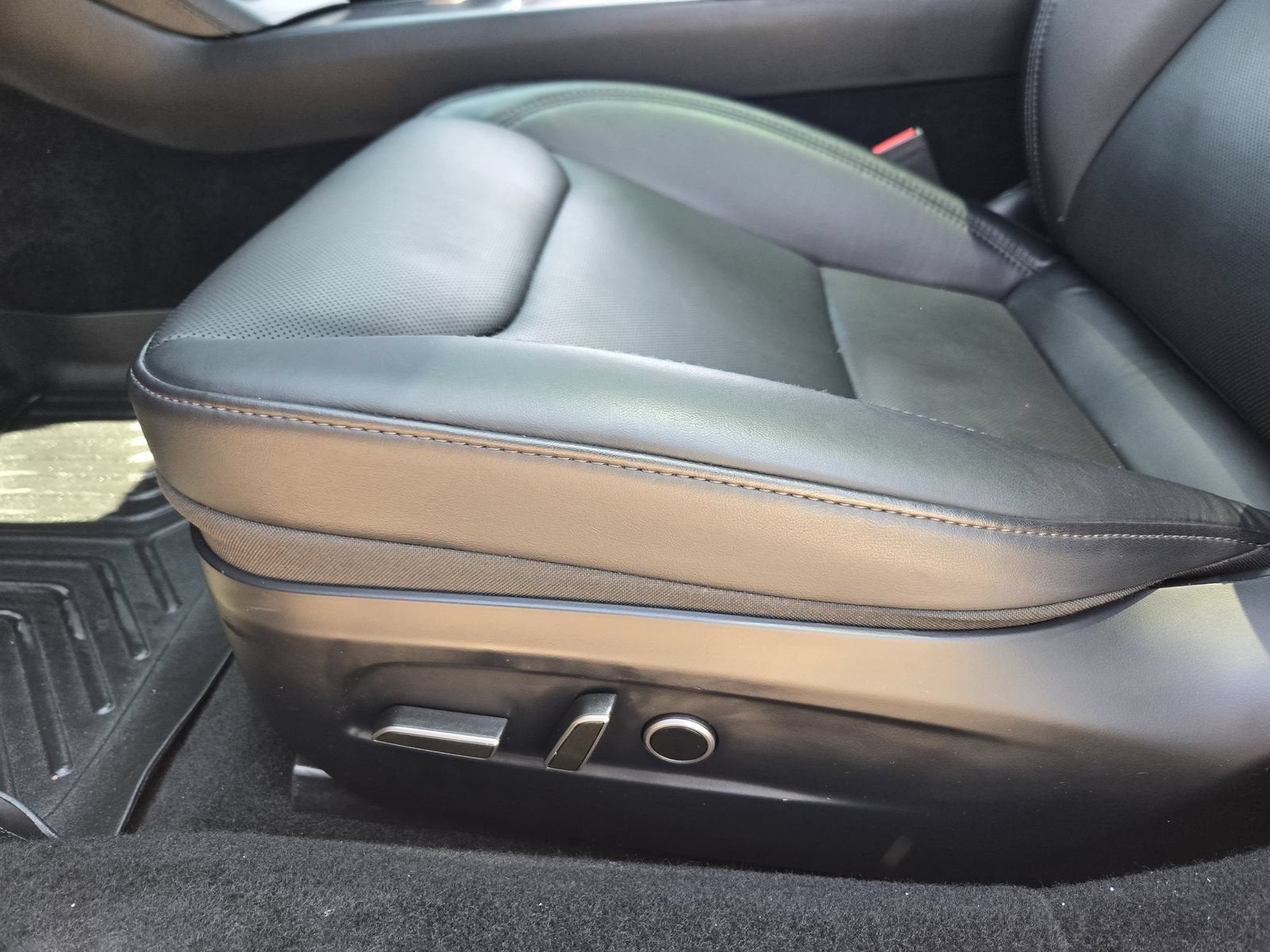 2024 Tesla Model 3 Base