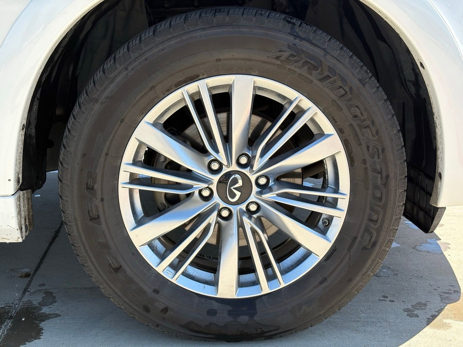 2019 INFINITI QX80 LUXE
