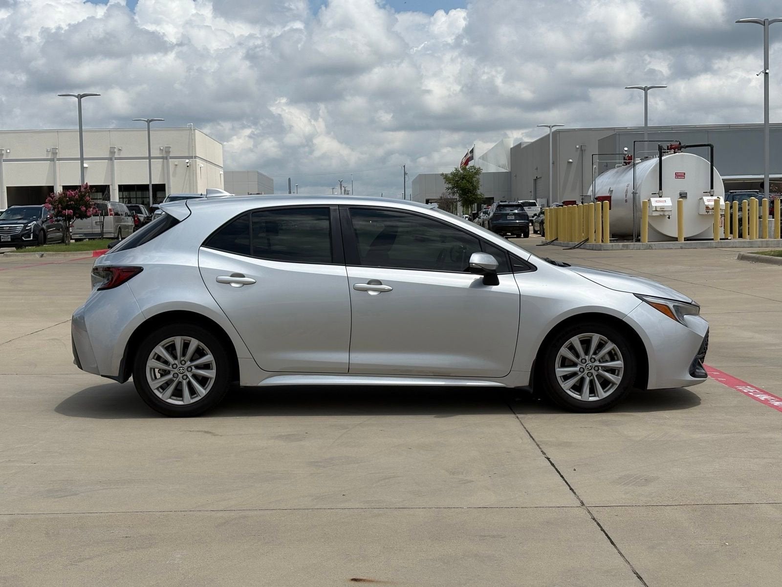 2024 Toyota Corolla Hatchback SE