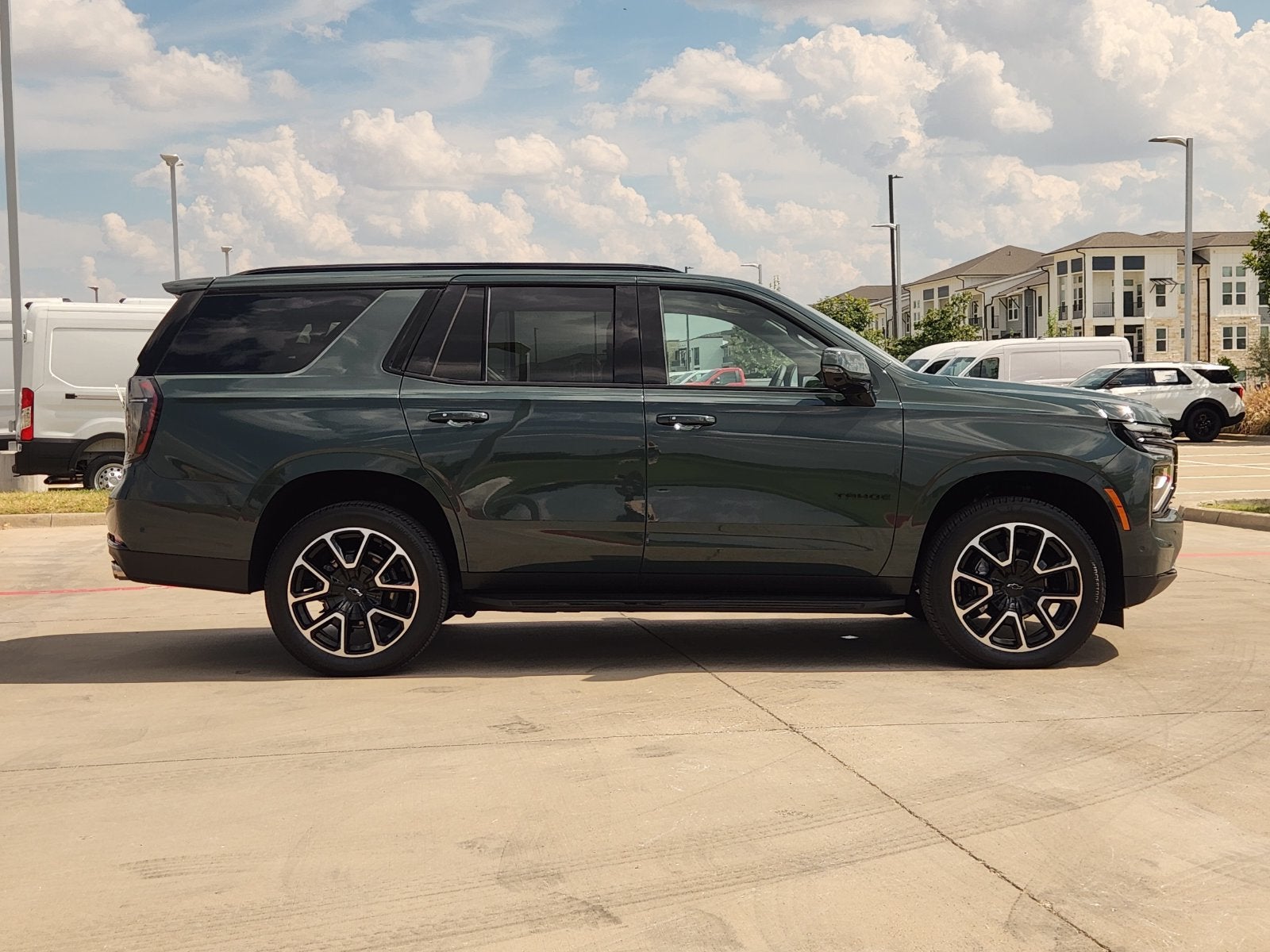 2025 Chevrolet Tahoe RST