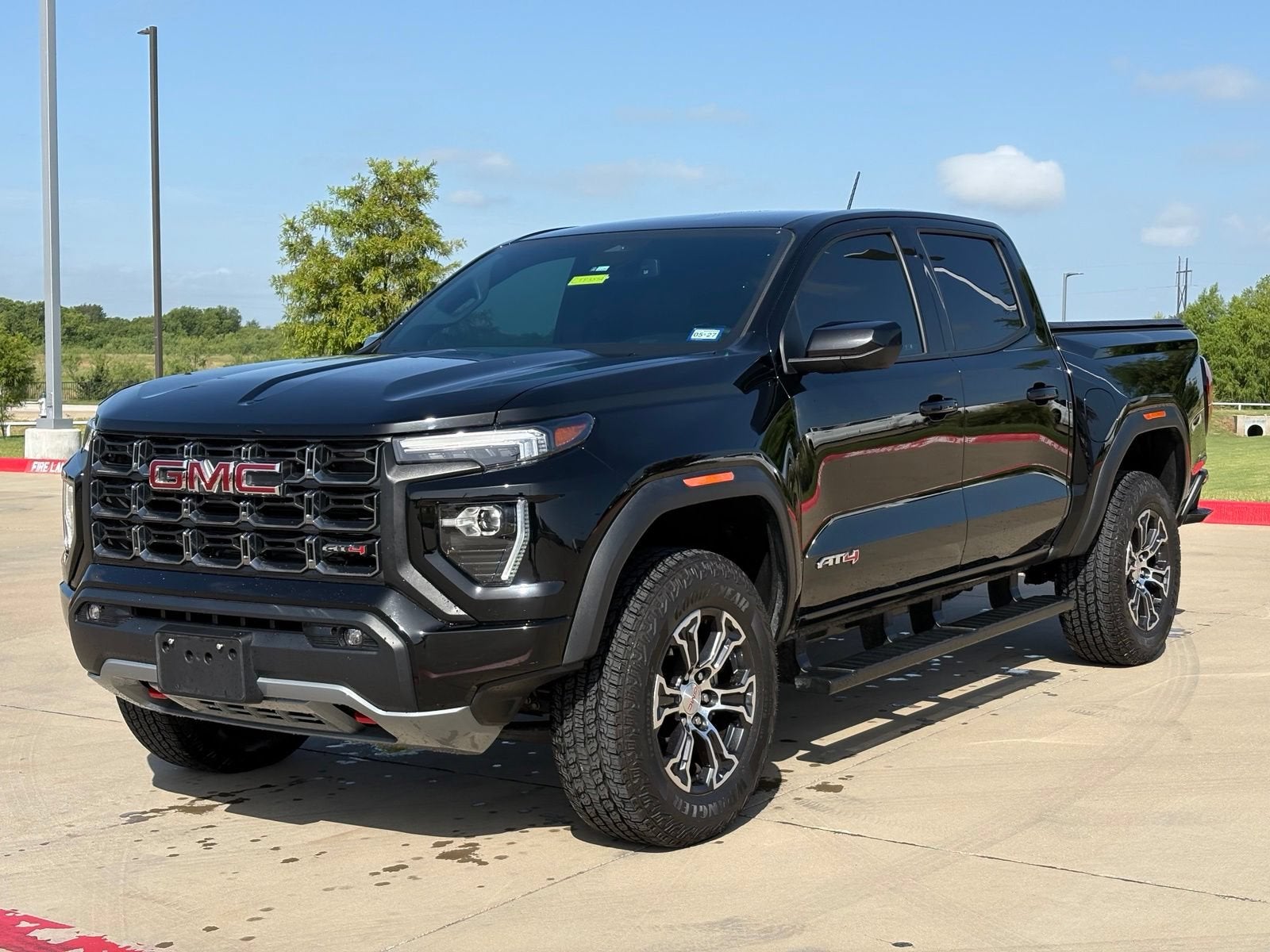 2023 GMC Canyon AT4