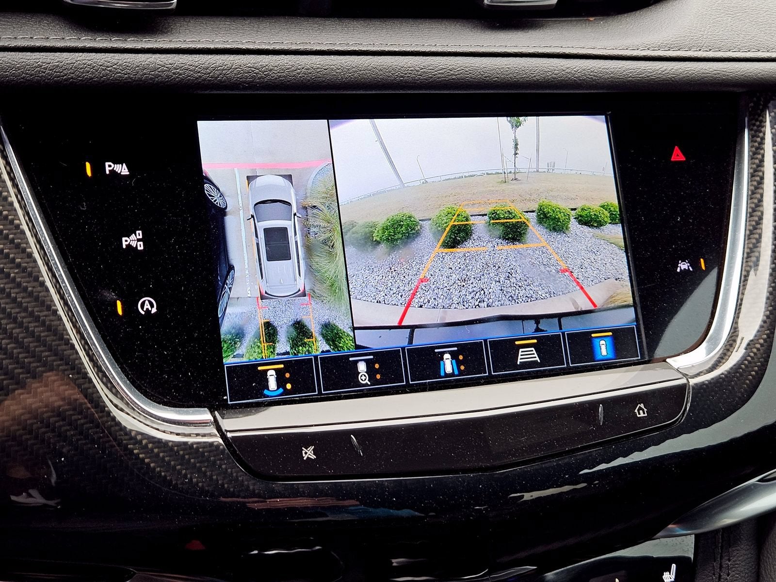 2023 Cadillac XT6 Sport