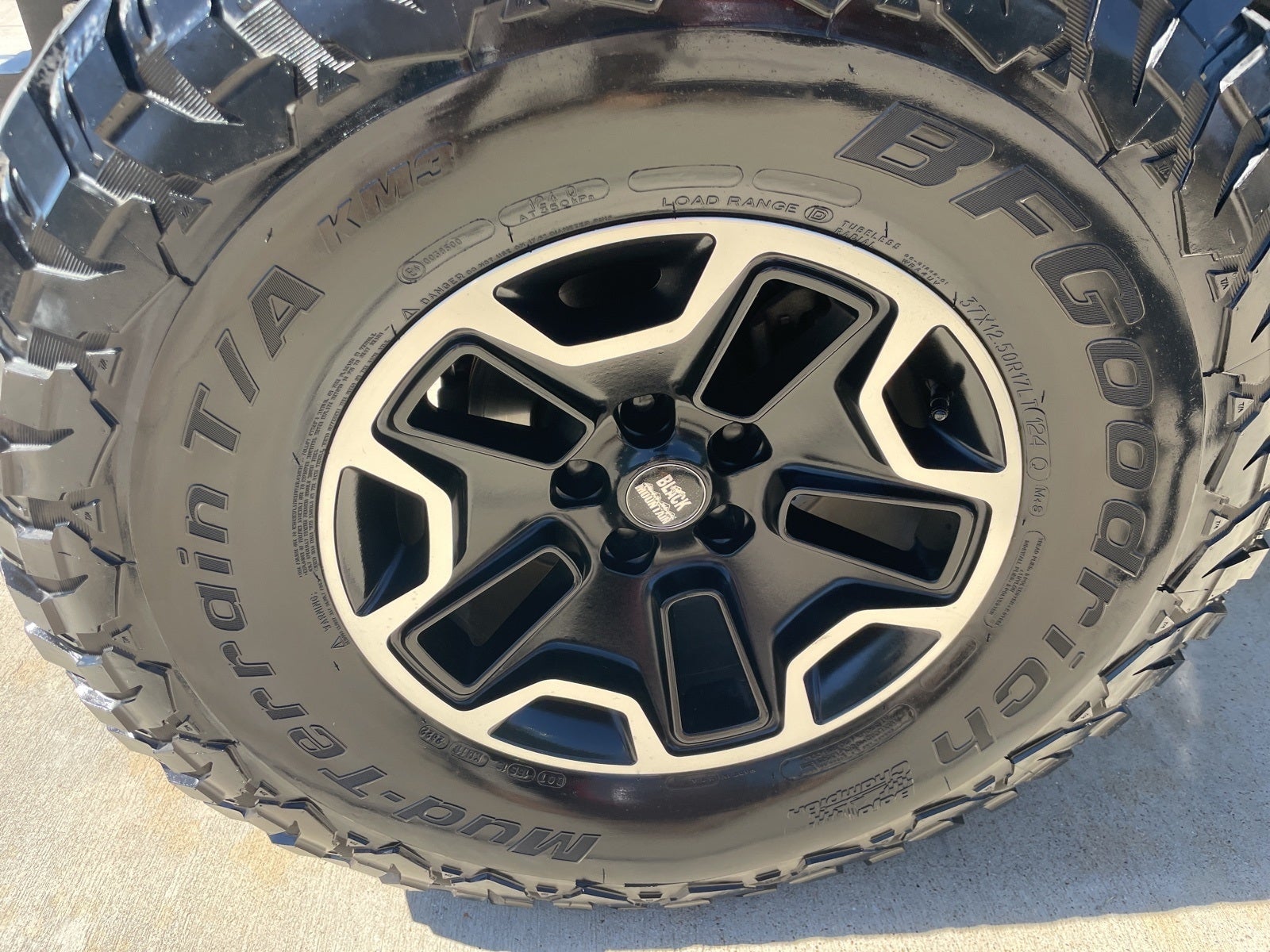 2016 Jeep Wrangler Unlimited Sport Stephenville TX Triple Crown Ford