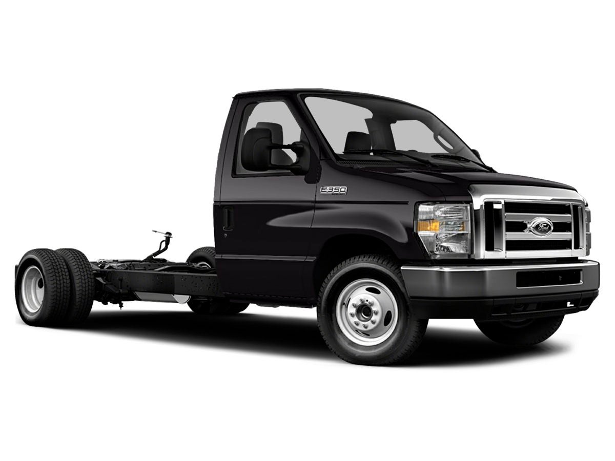 2018 Ford E-450SD Base