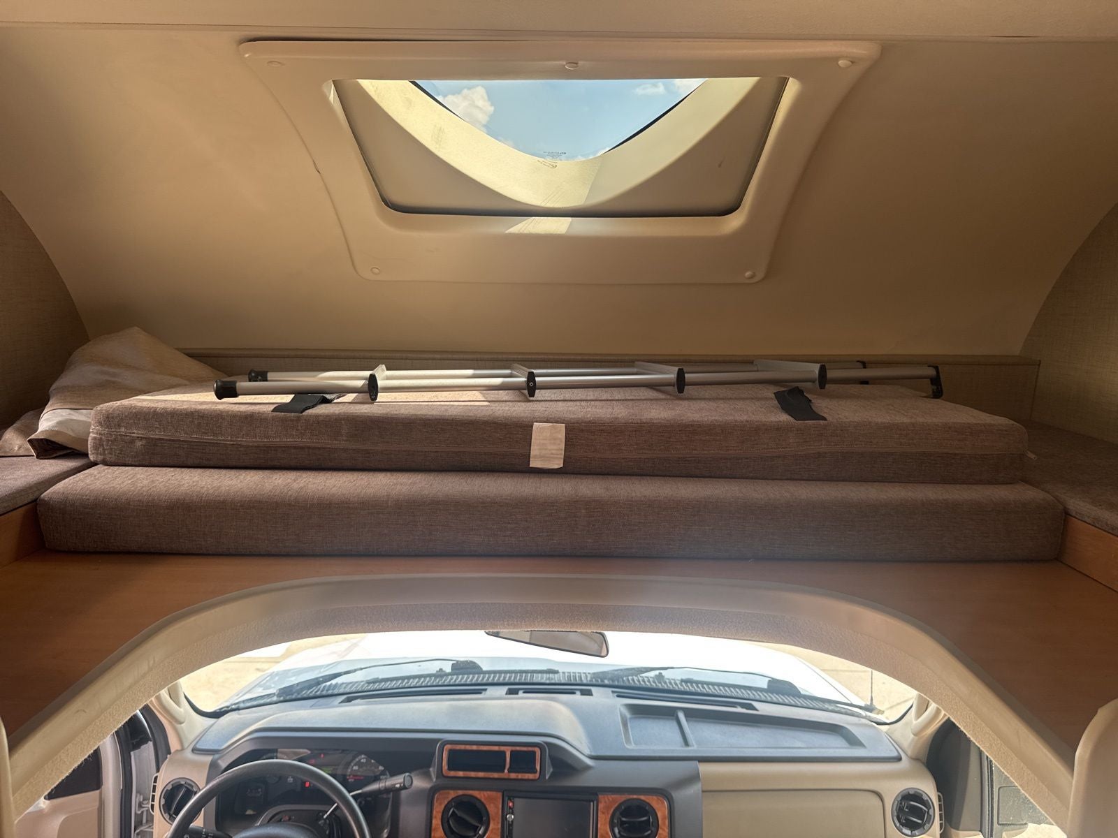 2018 Ford E-450SD Base