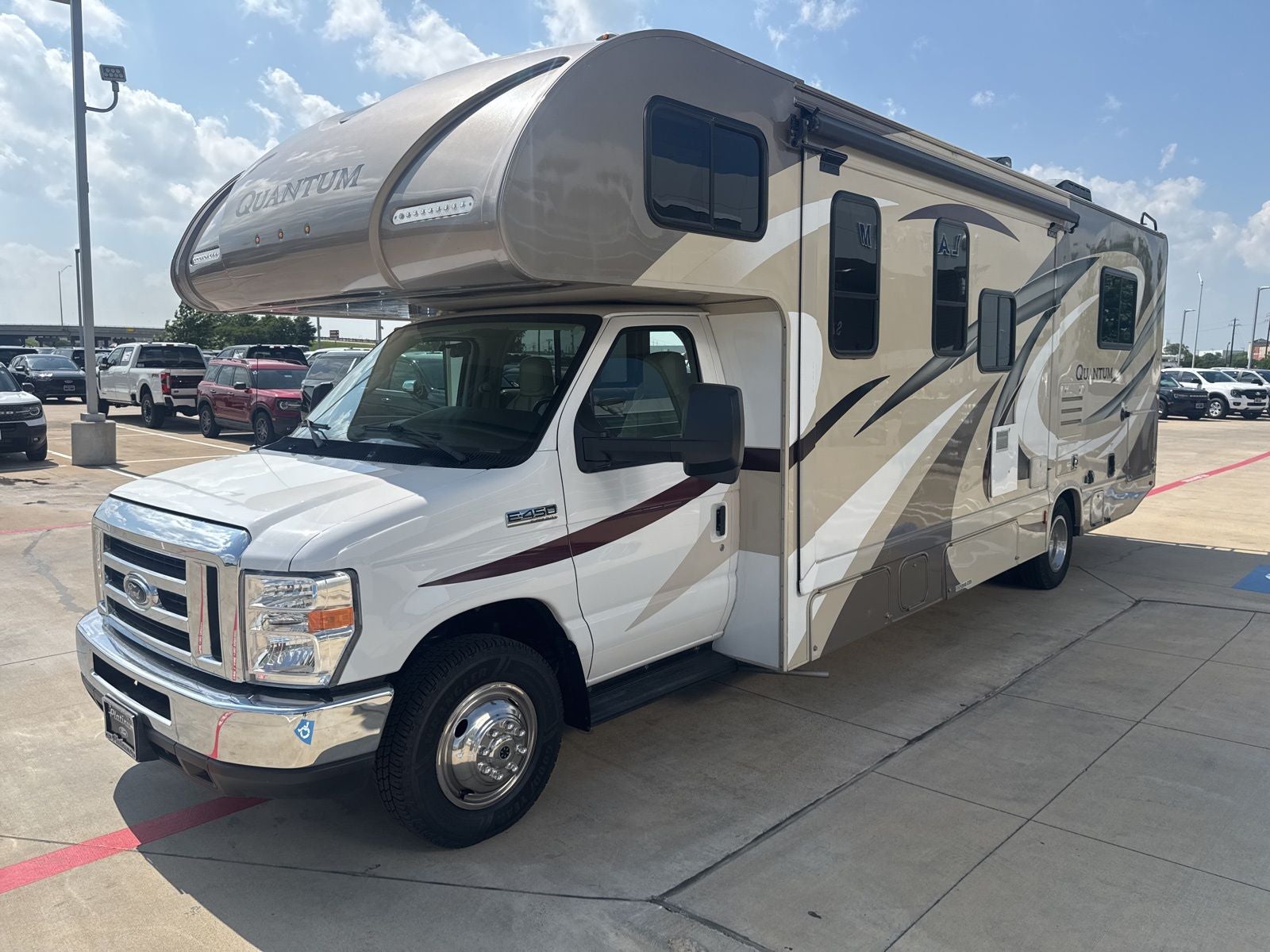 2018 Ford E-450SD Base