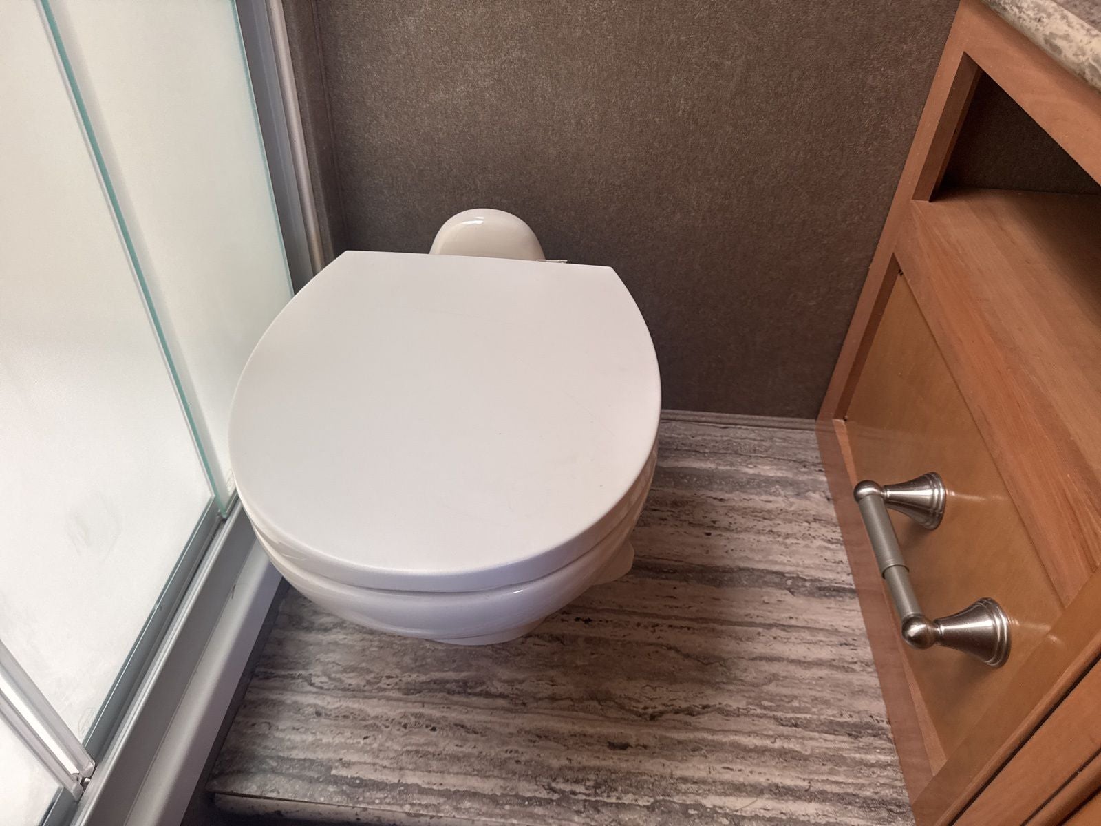 2018 Ford E-450SD Base
