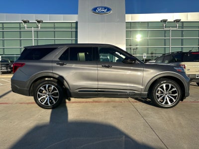 2021 Ford Explorer ST