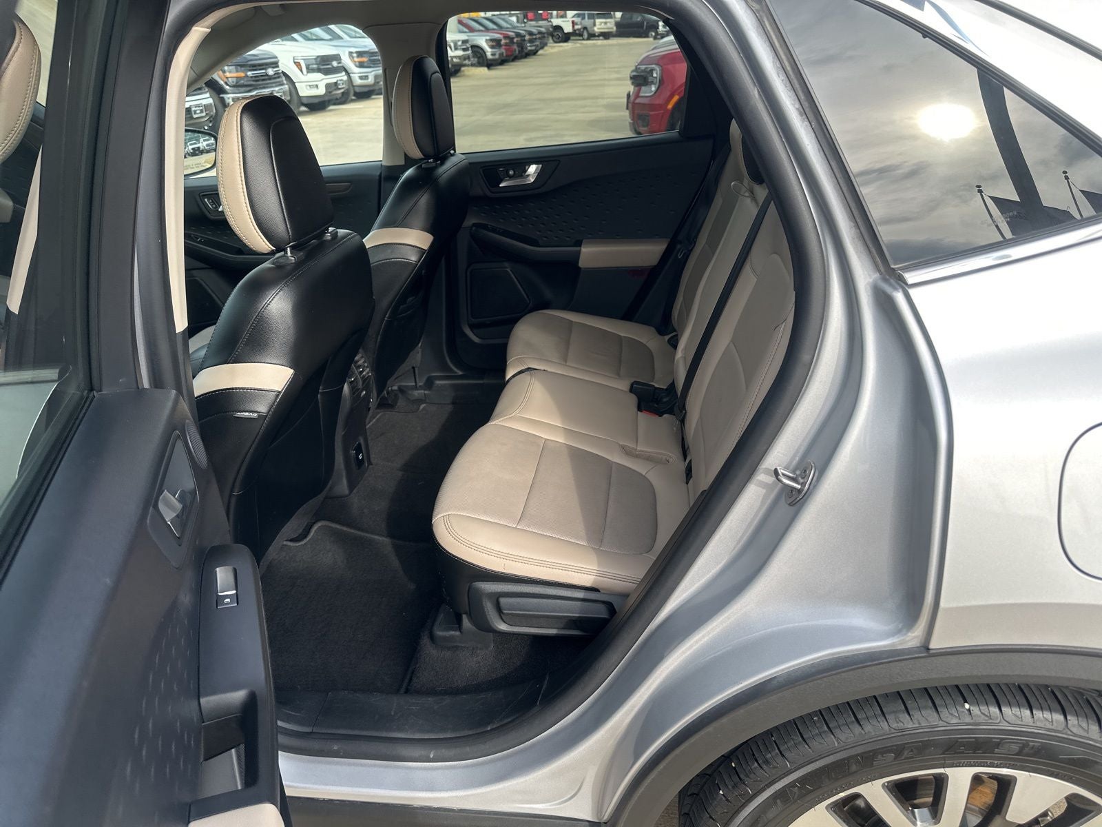 2020 Ford Escape Hybrid Titanium