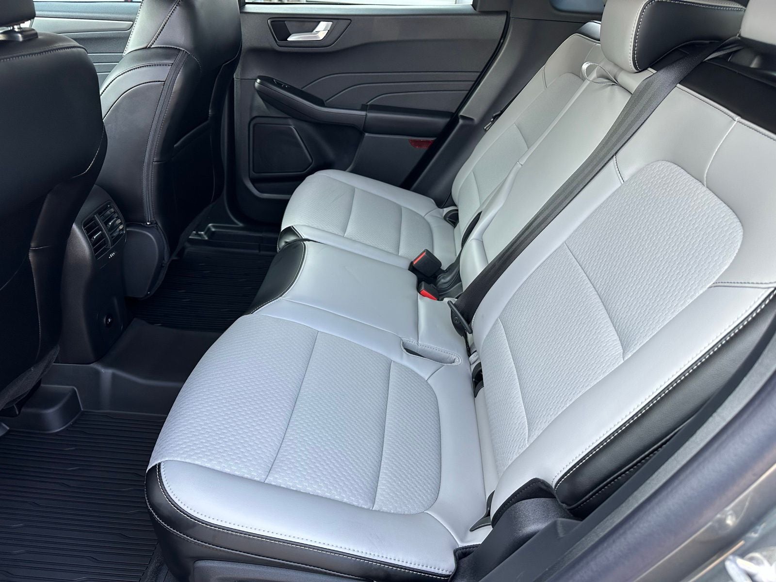 2025 Ford Escape Plug-In Hybrid Base