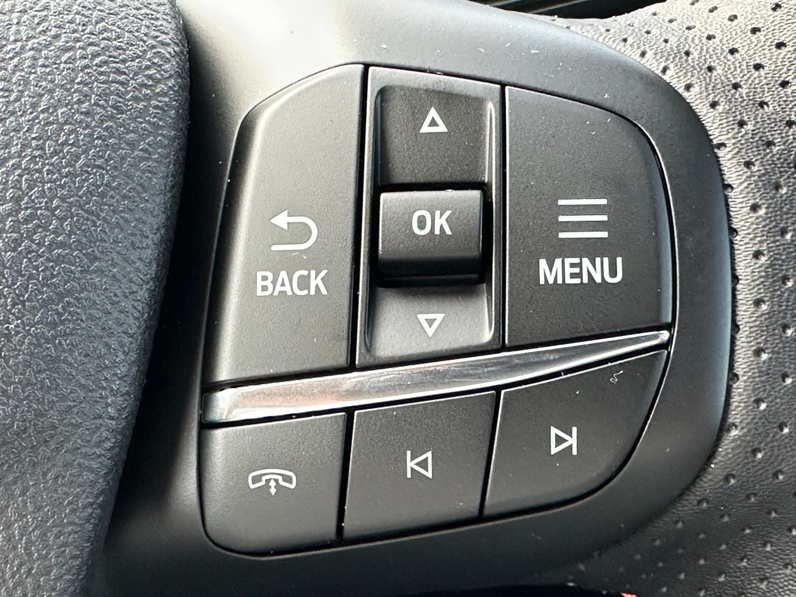 2025 Ford Escape Hybrid ST-Line