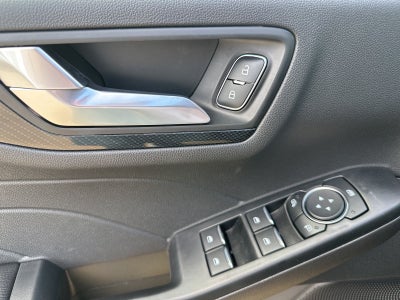 2025 Ford Escape Hybrid ST-Line