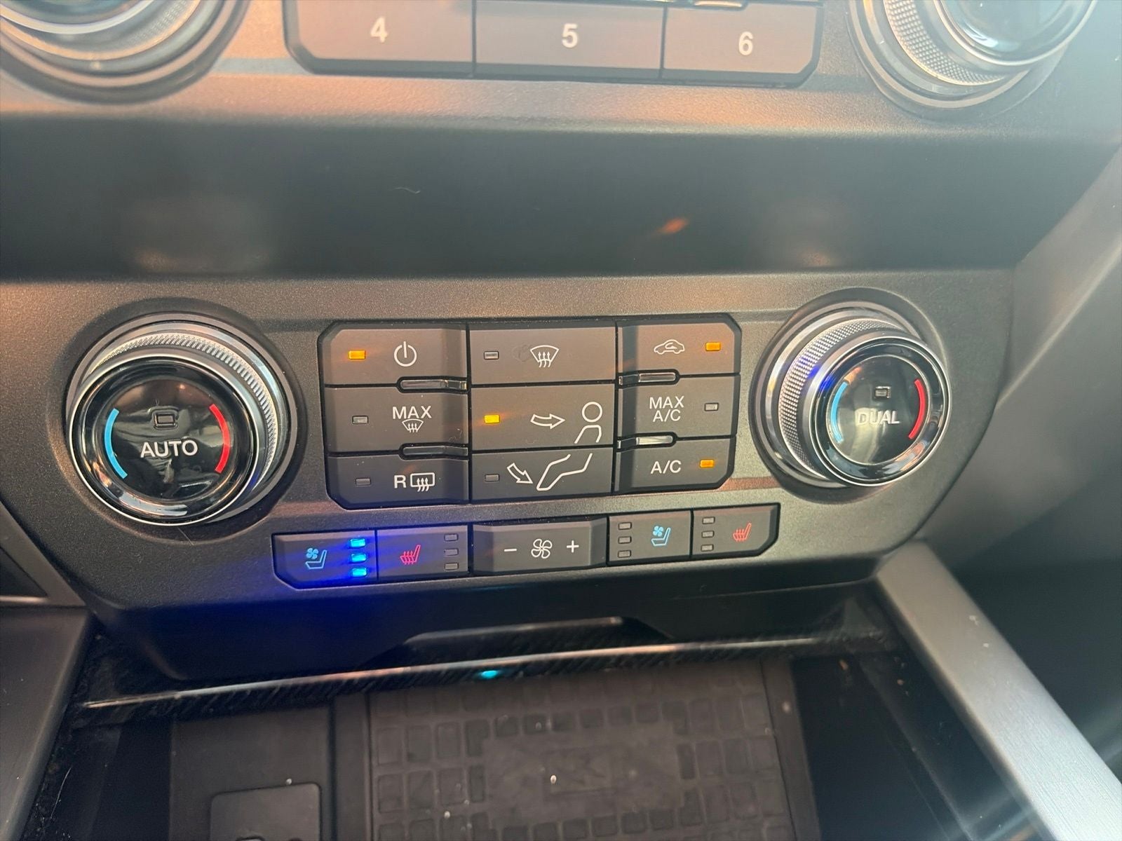 2020 Ford F-250SD Platinum