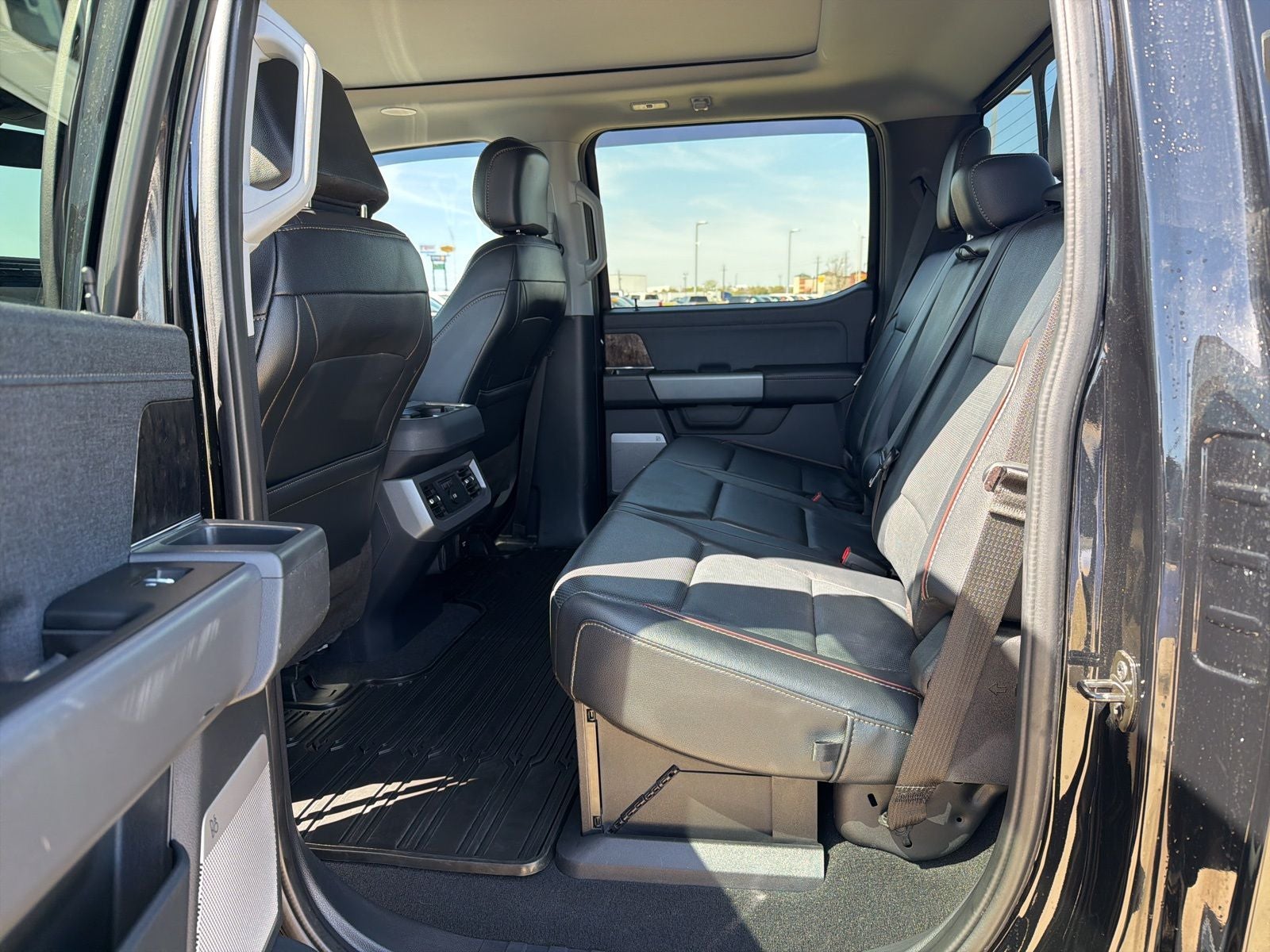 2023 Ford F-350SD Lariat DRW