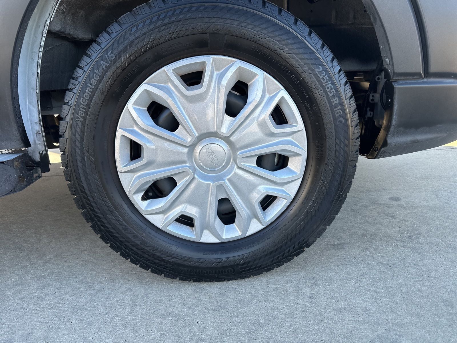 2024 Ford Transit-250 Base