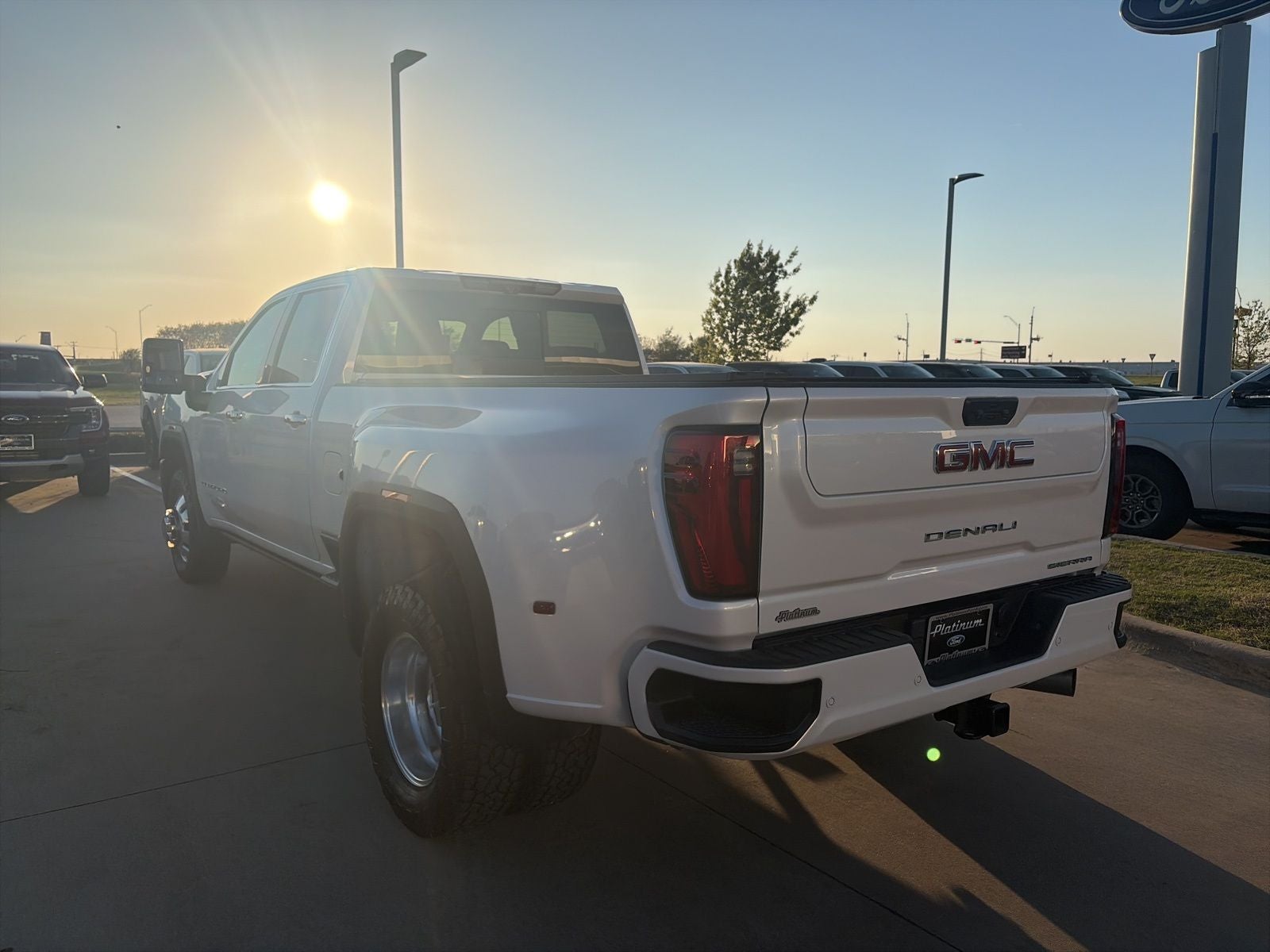 2024 GMC Sierra 3500HD Denali