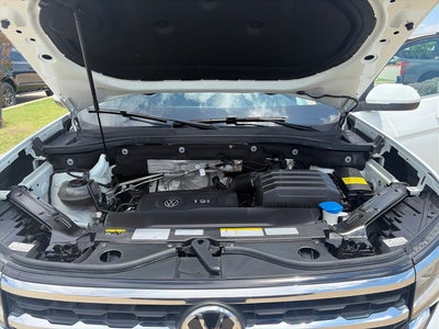 2022 Volkswagen Atlas 2.0T SE w/Technology