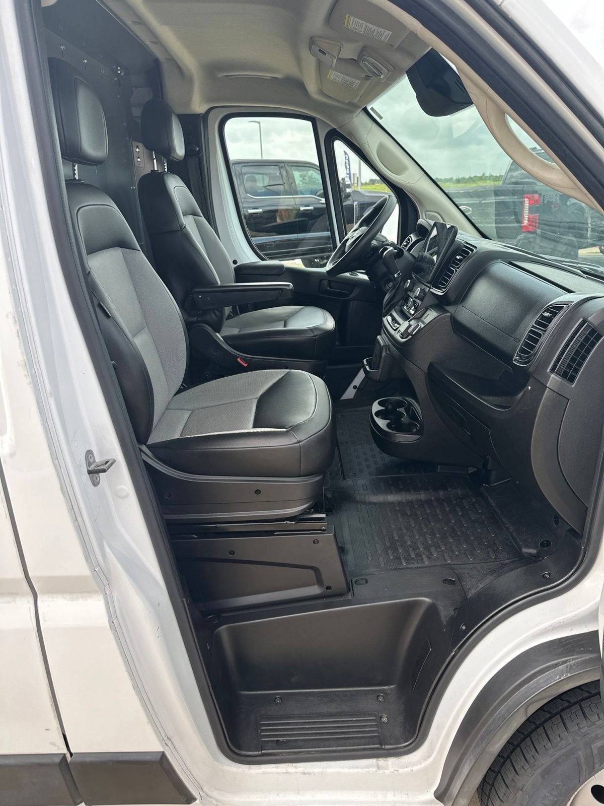 2023 RAM ProMaster 2500 High Roof