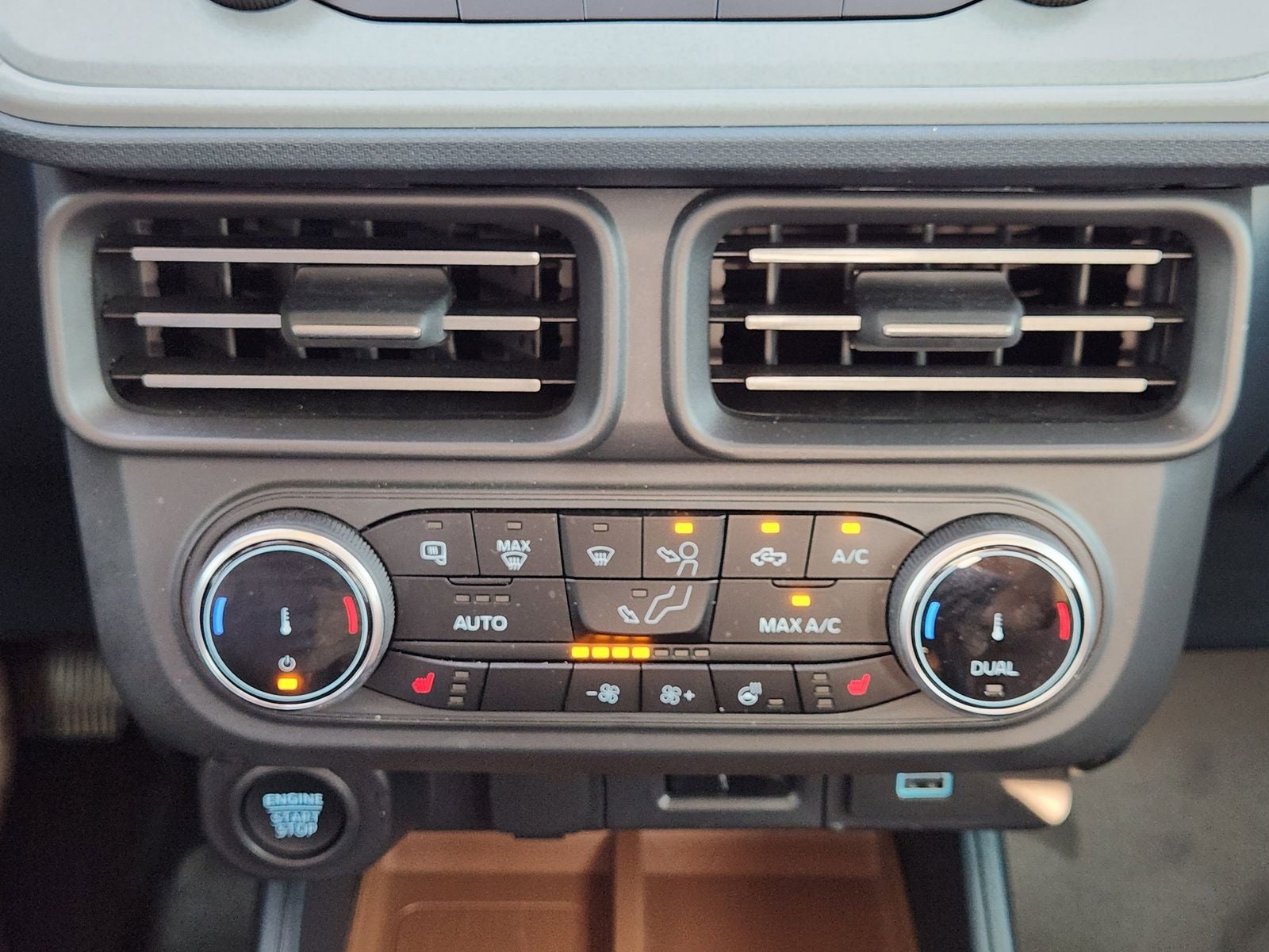 2023 Ford Maverick Lariat