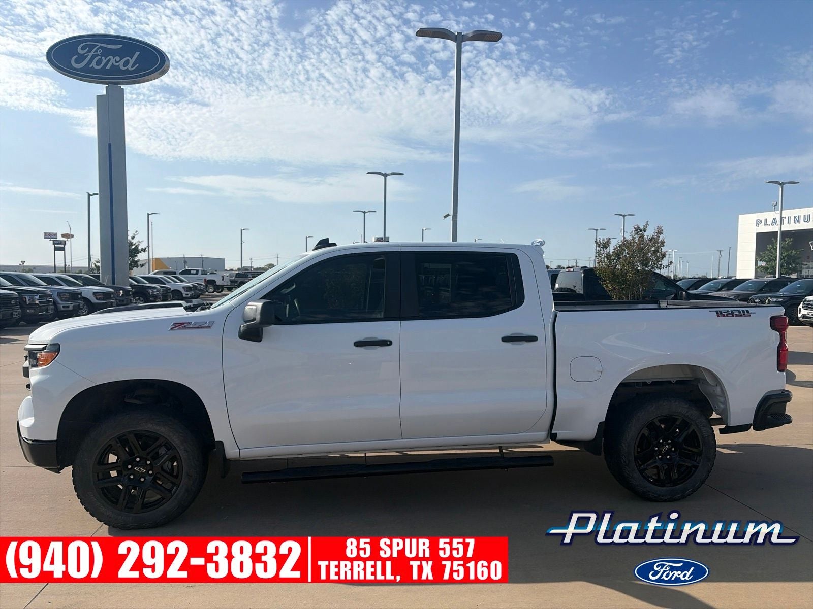 2022 Chevrolet Silverado 1500 Custom Trail Boss
