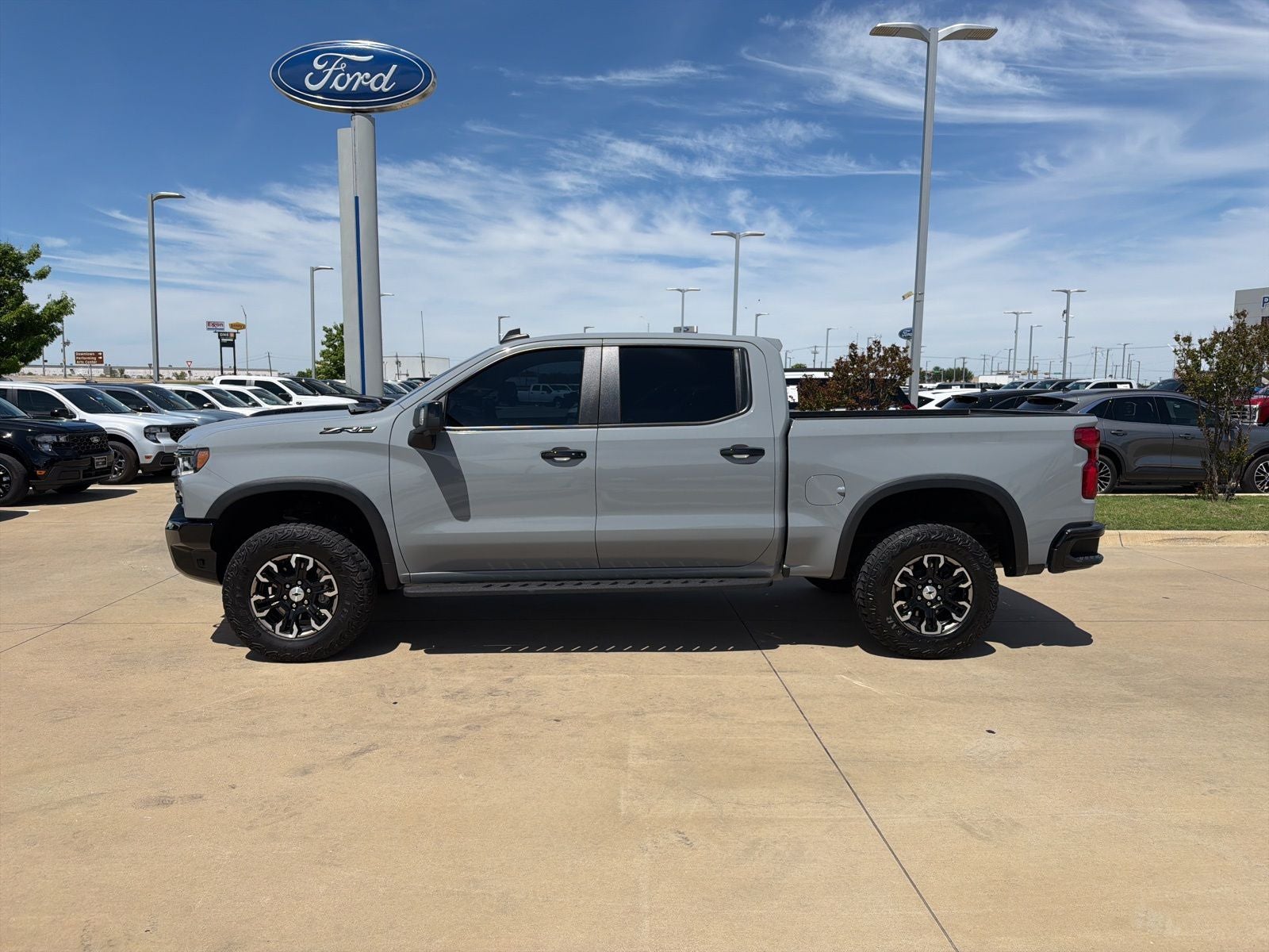 2024 Chevrolet Silverado 1500 ZR2