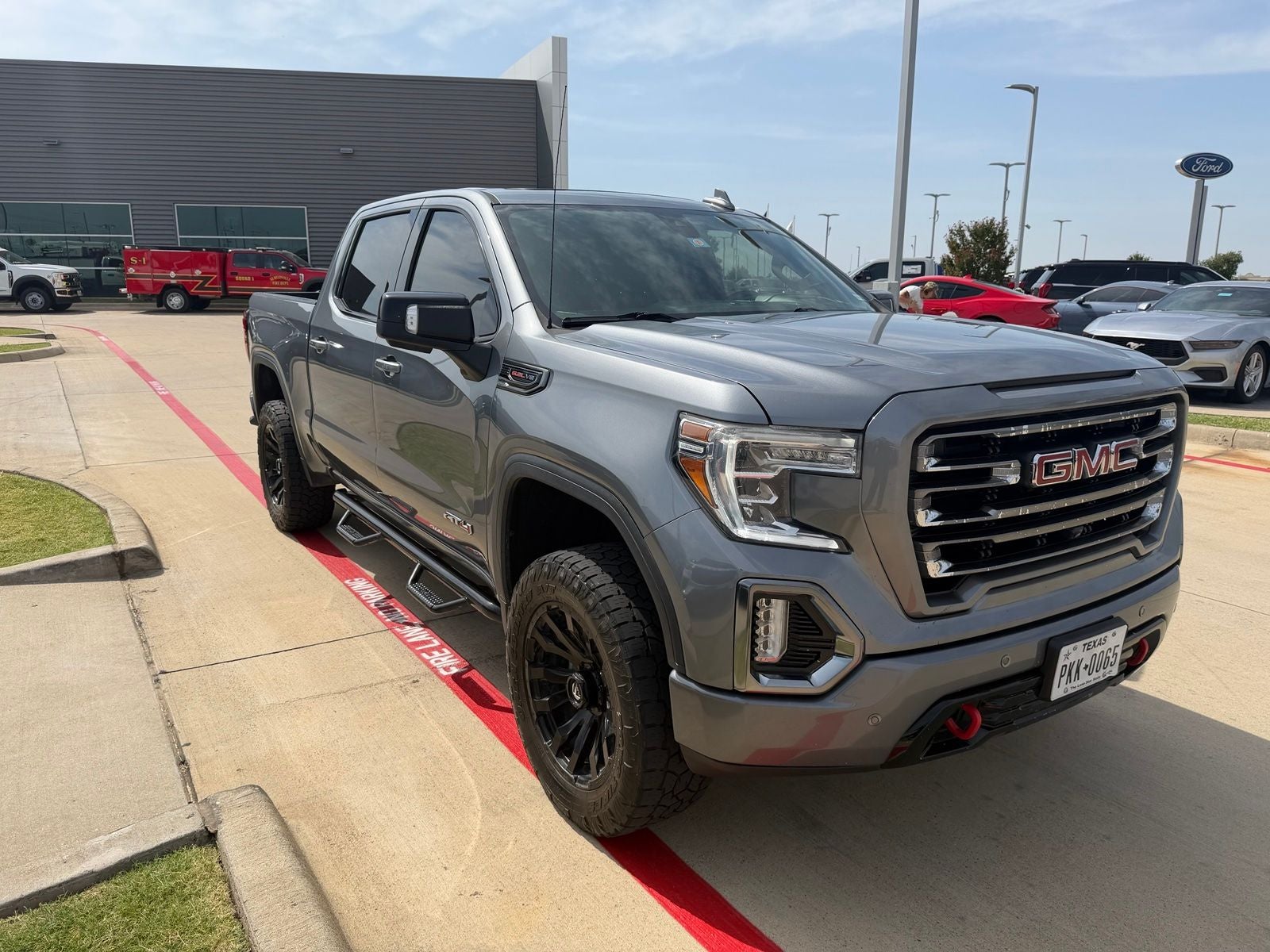 2021 GMC Sierra 1500 AT4